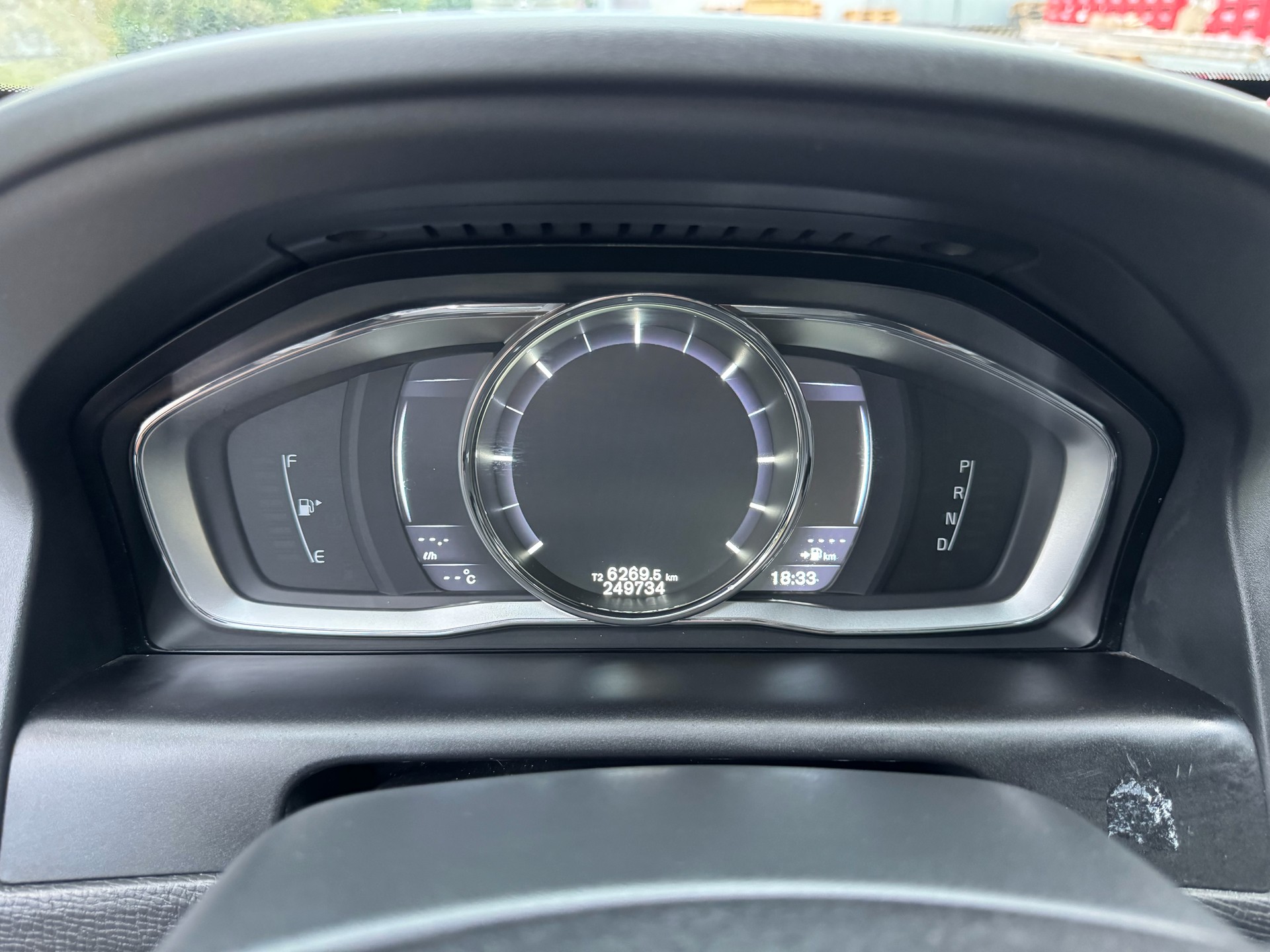 VOLVO XC60 D5 AWD Kinetic Geartronic-image-24