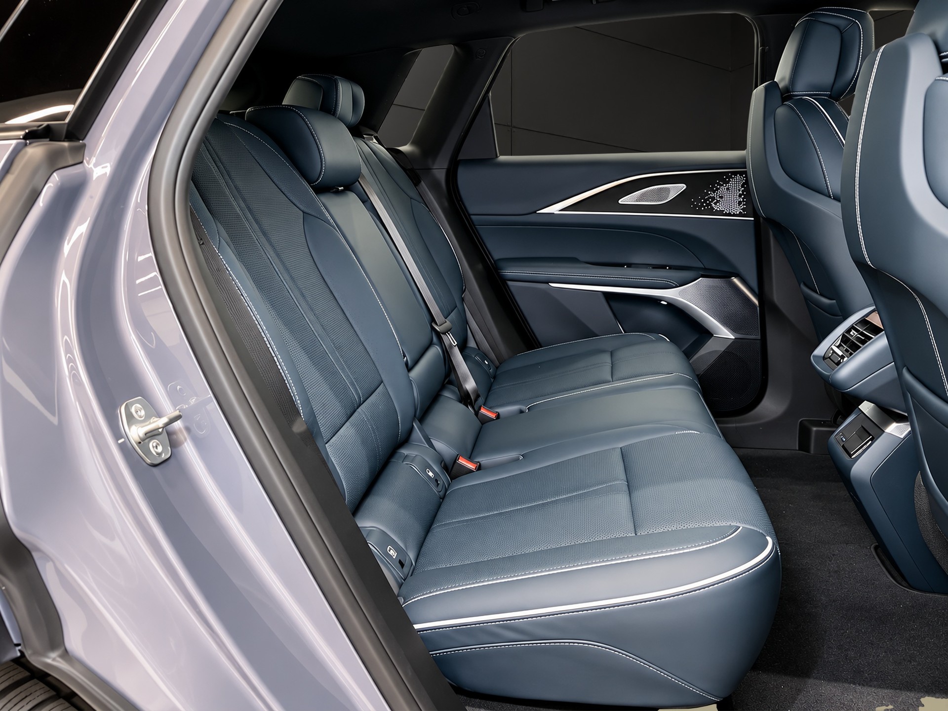 CADILLAC Lyriq Sport 102 kWh AWD-image-13