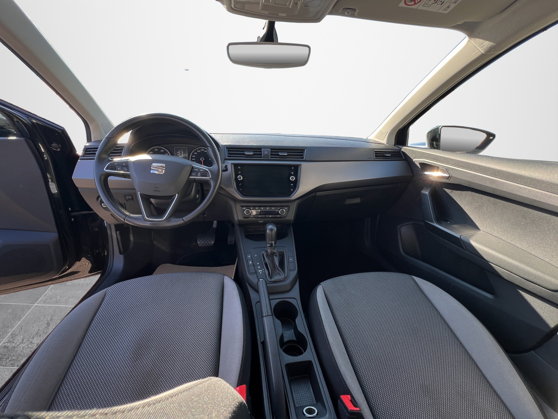 SEAT Ibiza 1.0 TSI 110 Style DSG-image-12