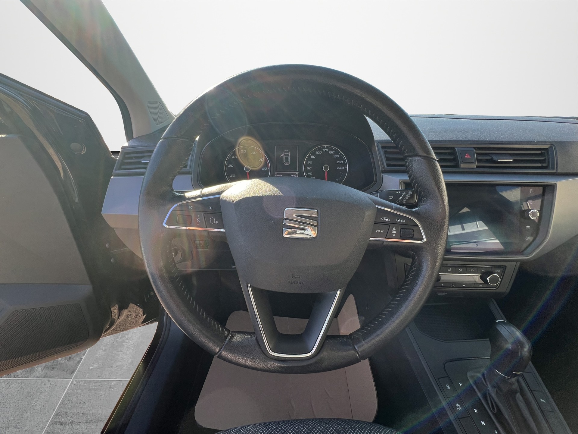 SEAT Ibiza 1.0 TSI 110 Style DSG-image-9