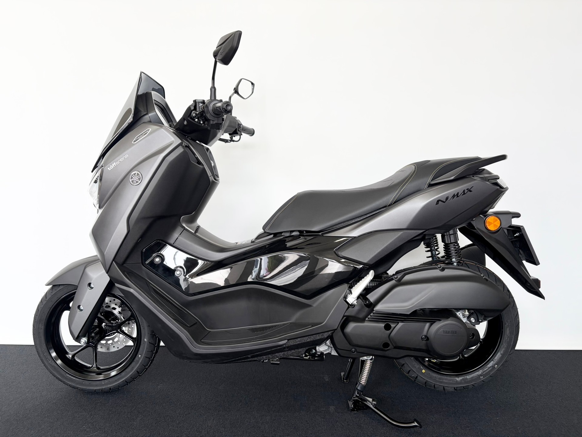 YAMAHA N-MAX TECH MAX-image-1