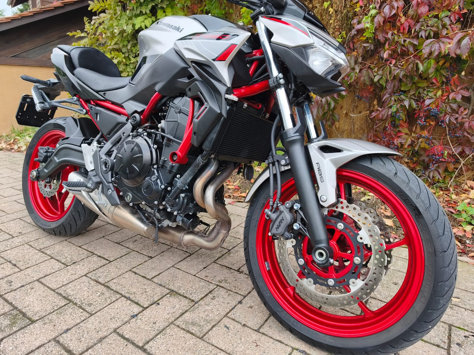 KAWASAKI Z 650 (35KW)-image-2