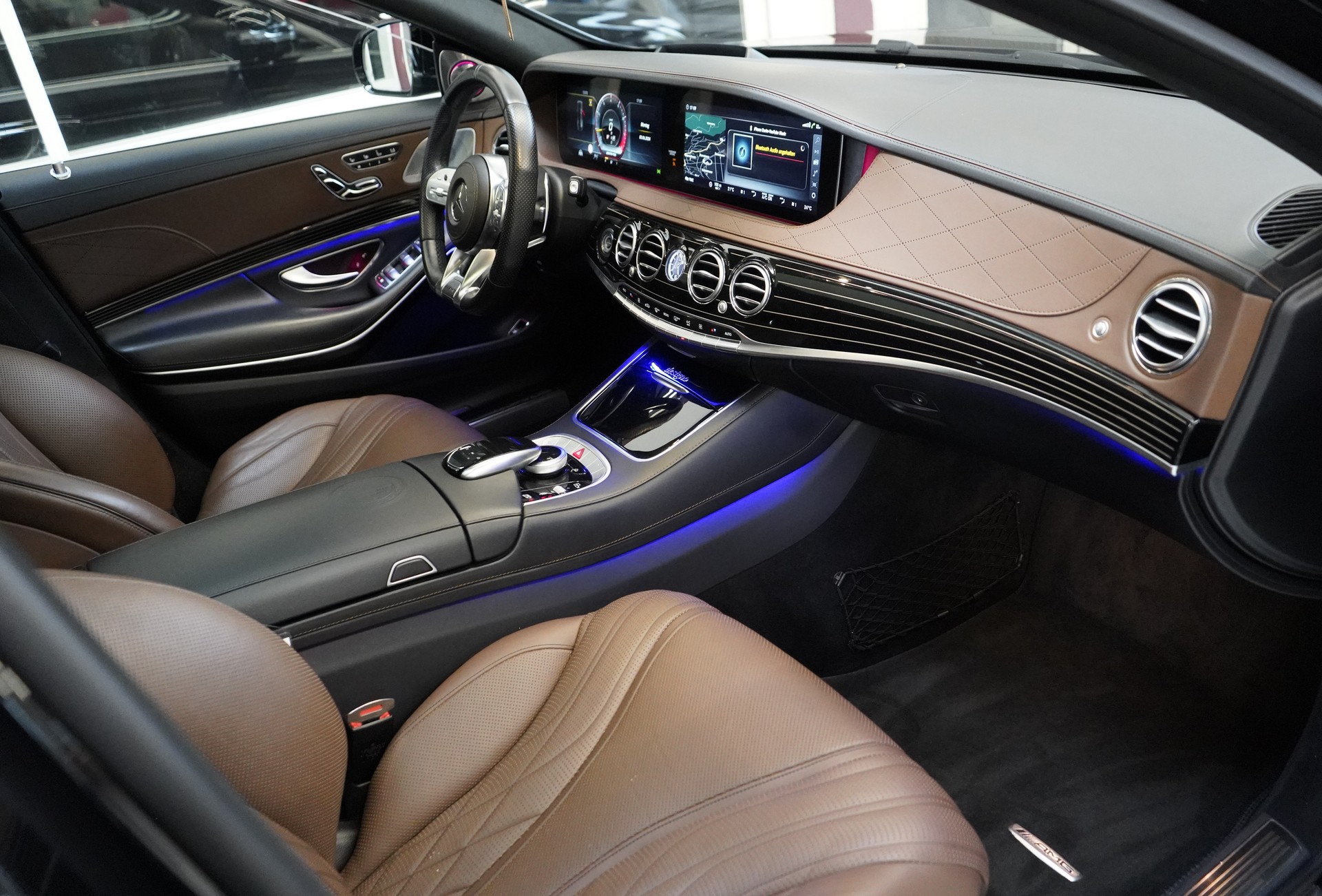MERCEDES-BENZ S 63 AMG L 4Matic+ 9G-Tronic-image-11