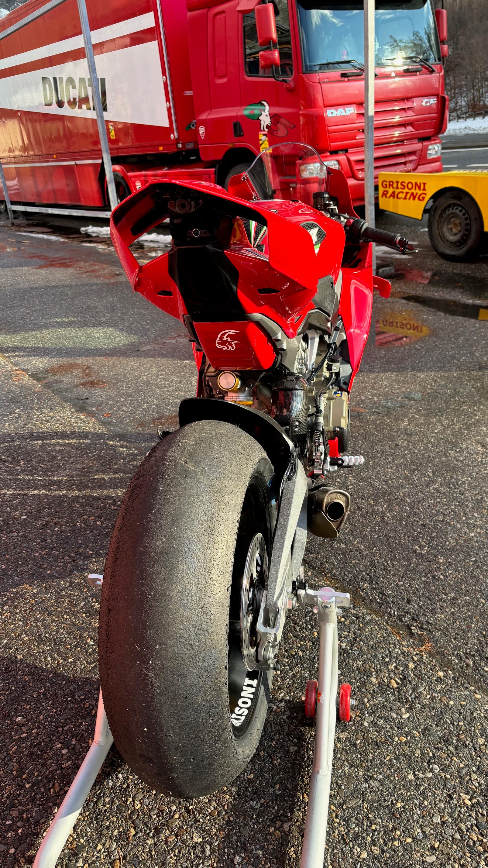 DUCATI Racing-image-8