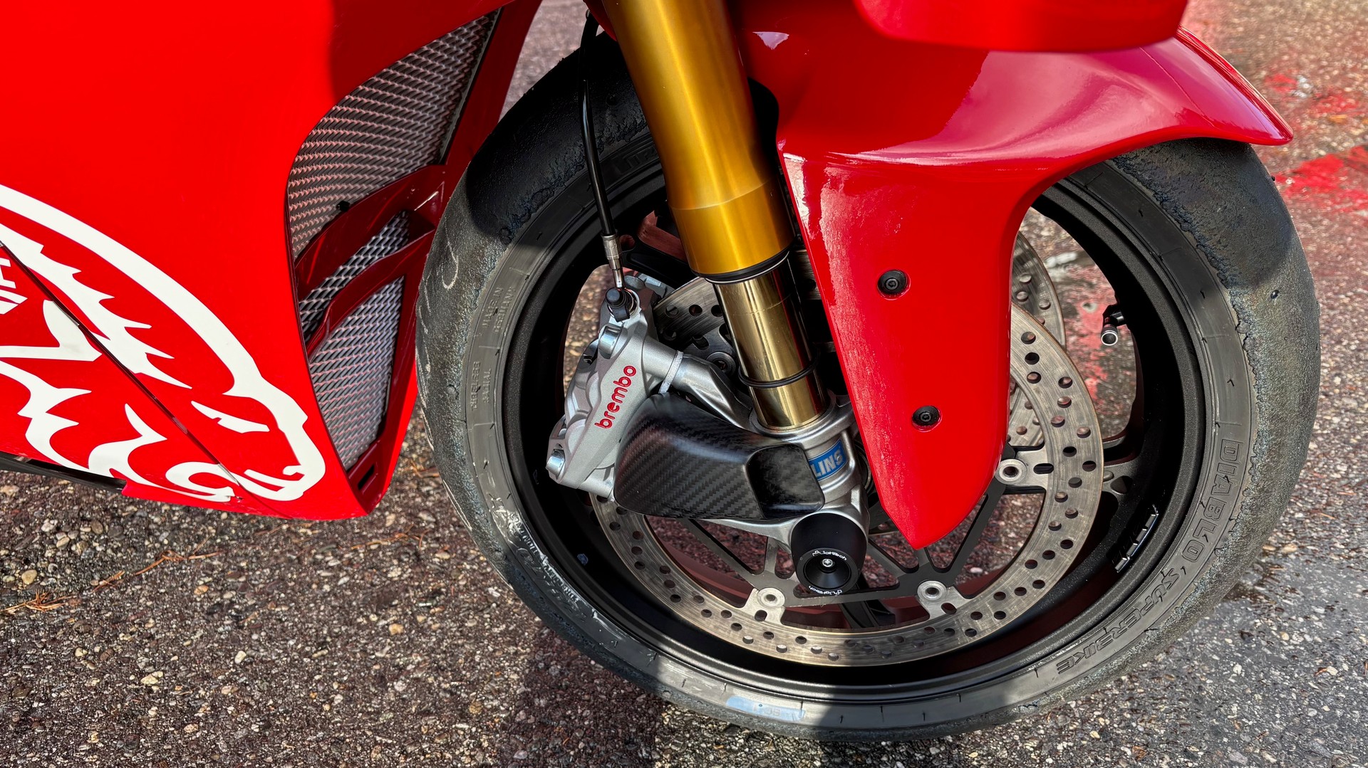 DUCATI Racing-image-3