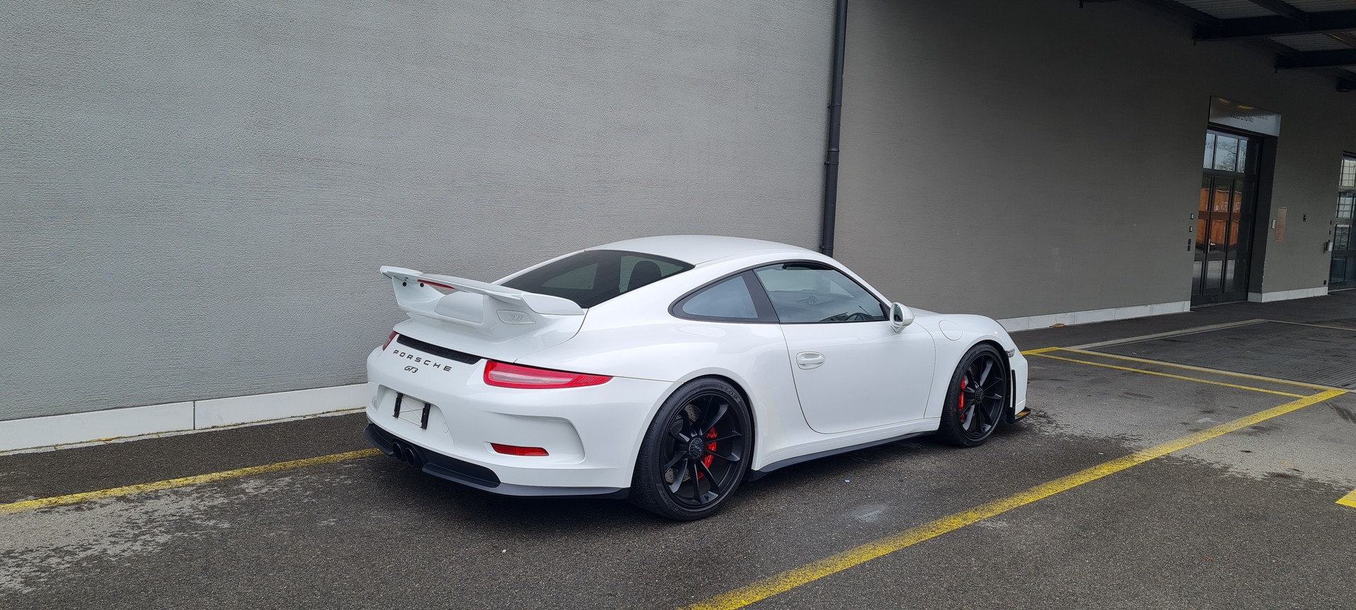 PORSCHE 911 GT3