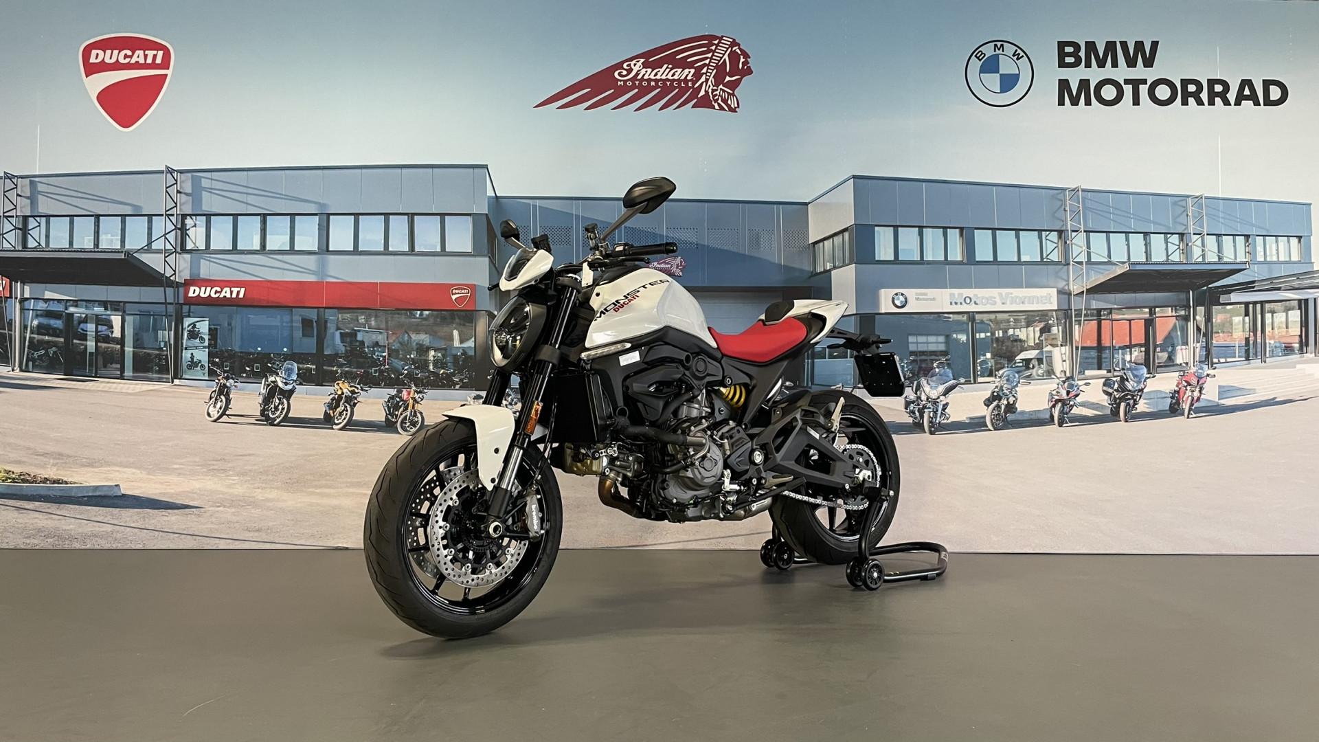 DUCATI Monster 950 Plus-image-2