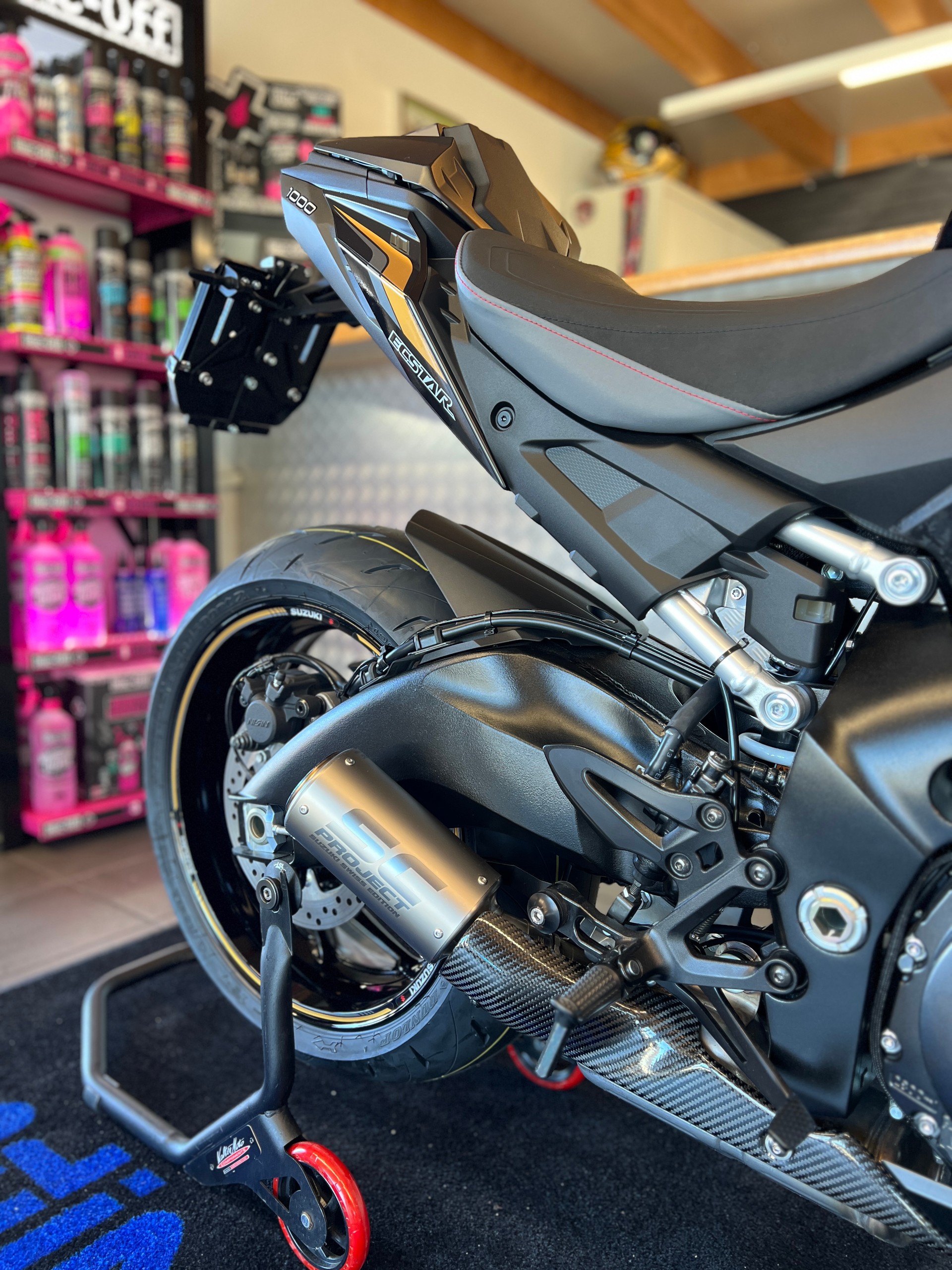 SUZUKI GSX-S 1000-image-4