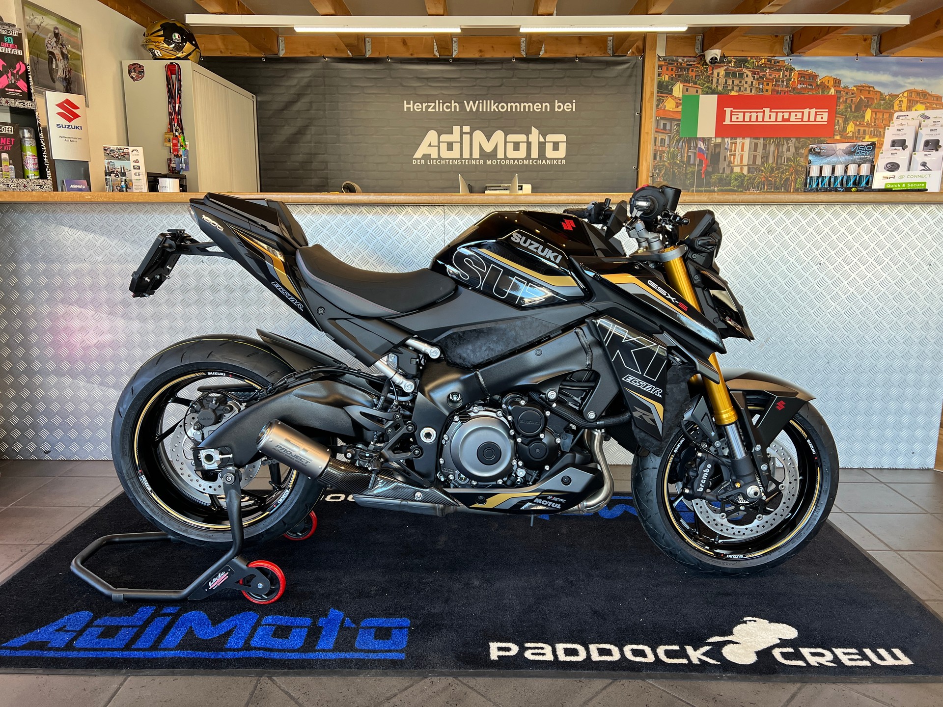 SUZUKI GSX-S 1000
