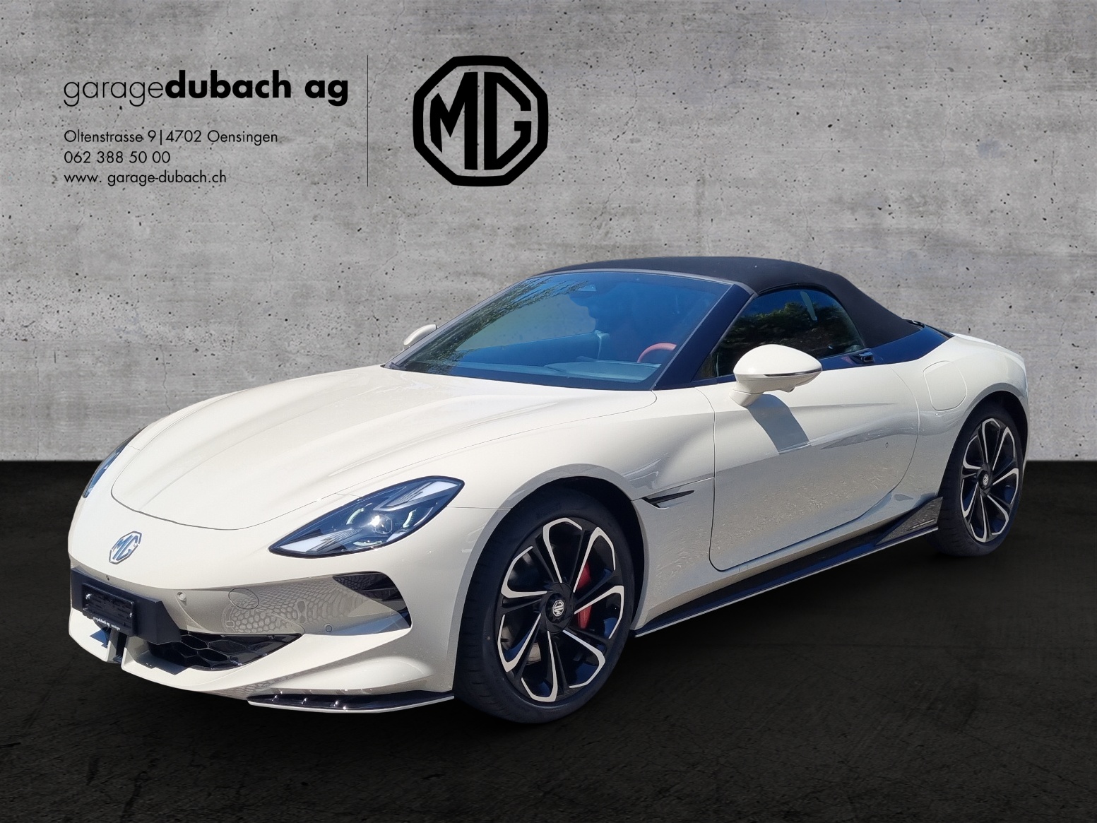 MG Cyberster 77kWh-showroom-element-2
