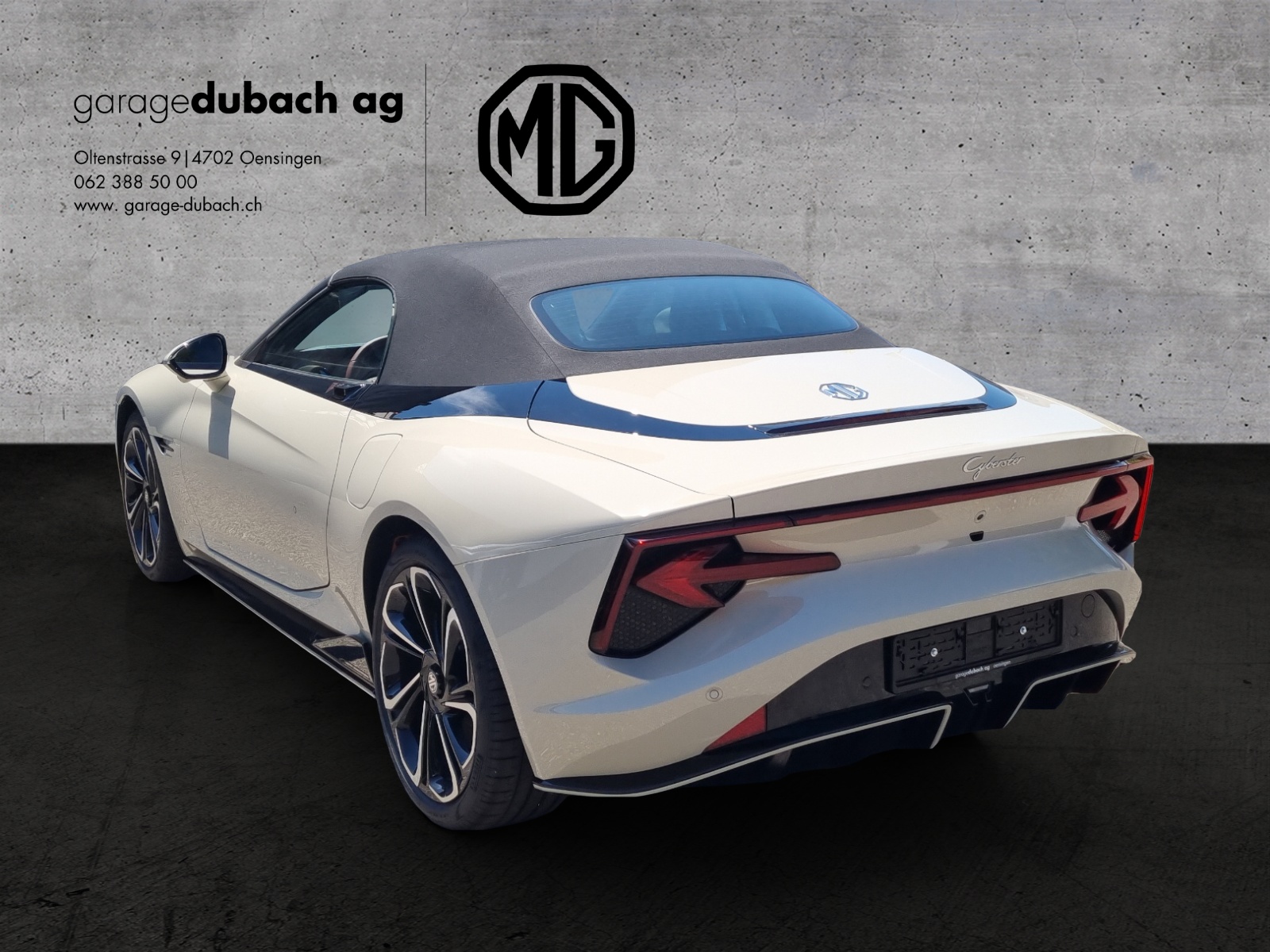 MG Cyberster 77kWh-showroom-element-3