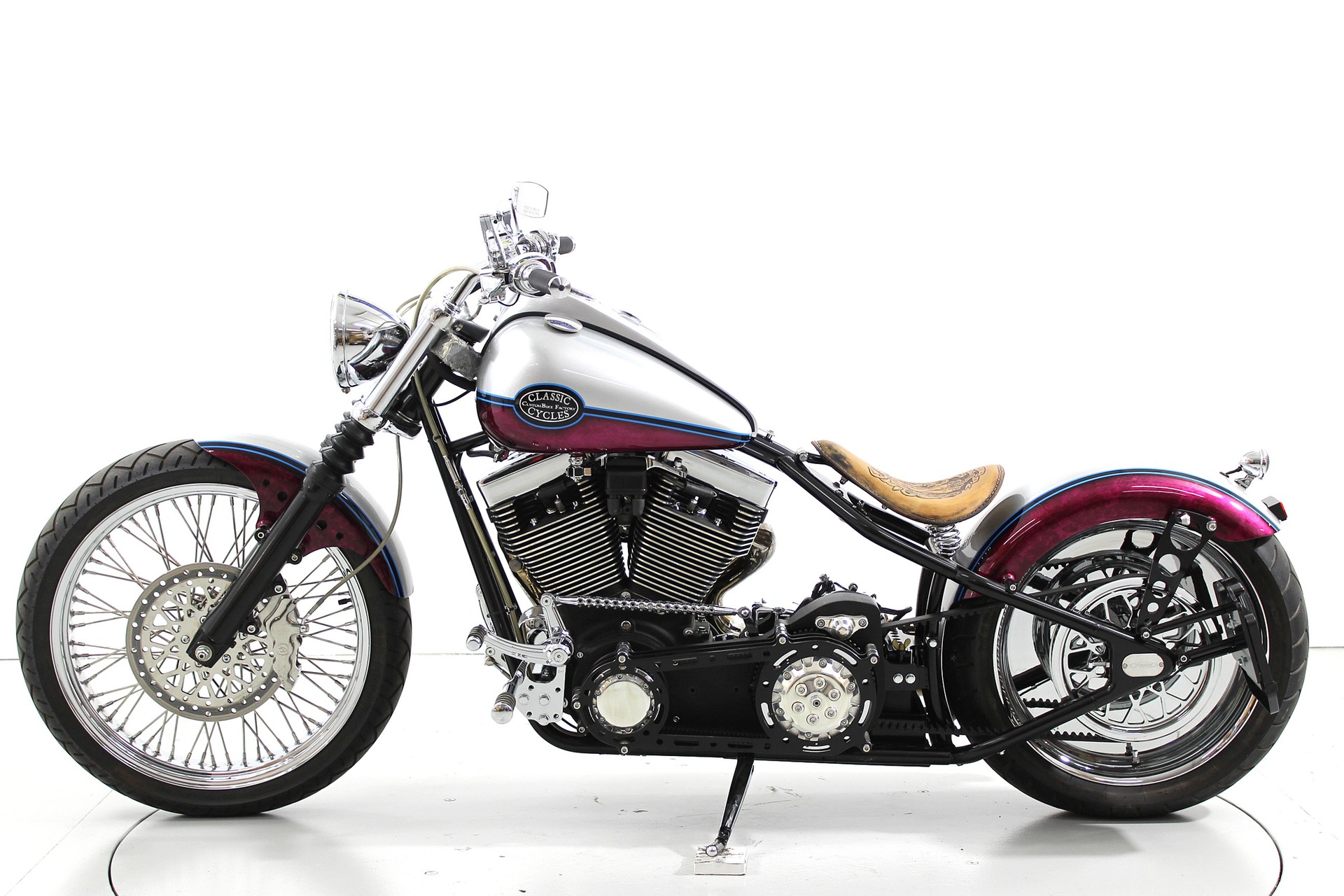 CLASSIC CYCLES Bobber 1801-image-4