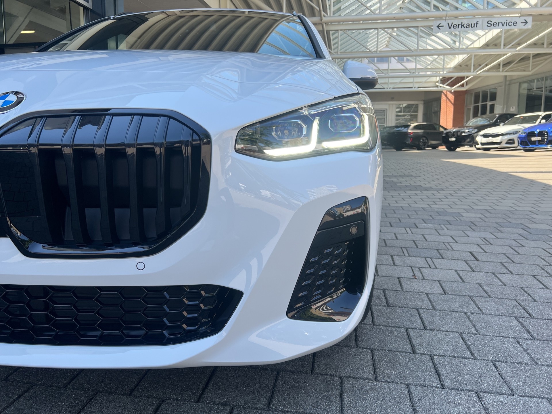 BMW 218d Active Tourer M Sport DKG-image-22