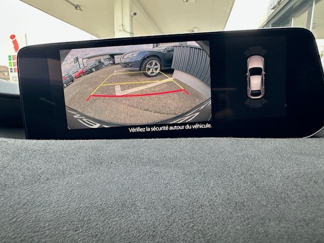 MAZDA 3 Hatchback SKYACTIV-G M Hybrid 122 Nagisa Automat-image-15