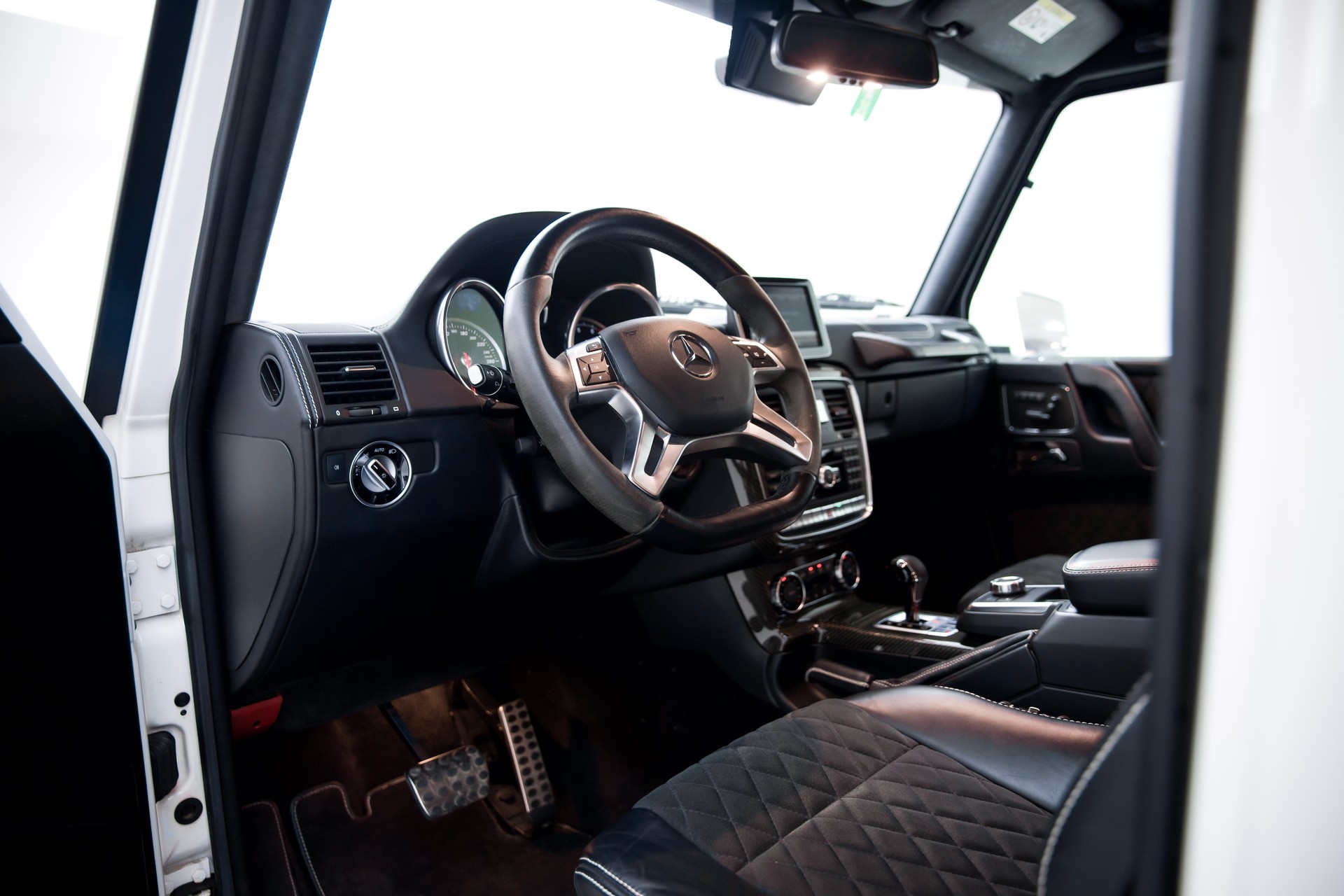 MERCEDES-BENZ G 500 4x4² 7G-Tronic-image-18