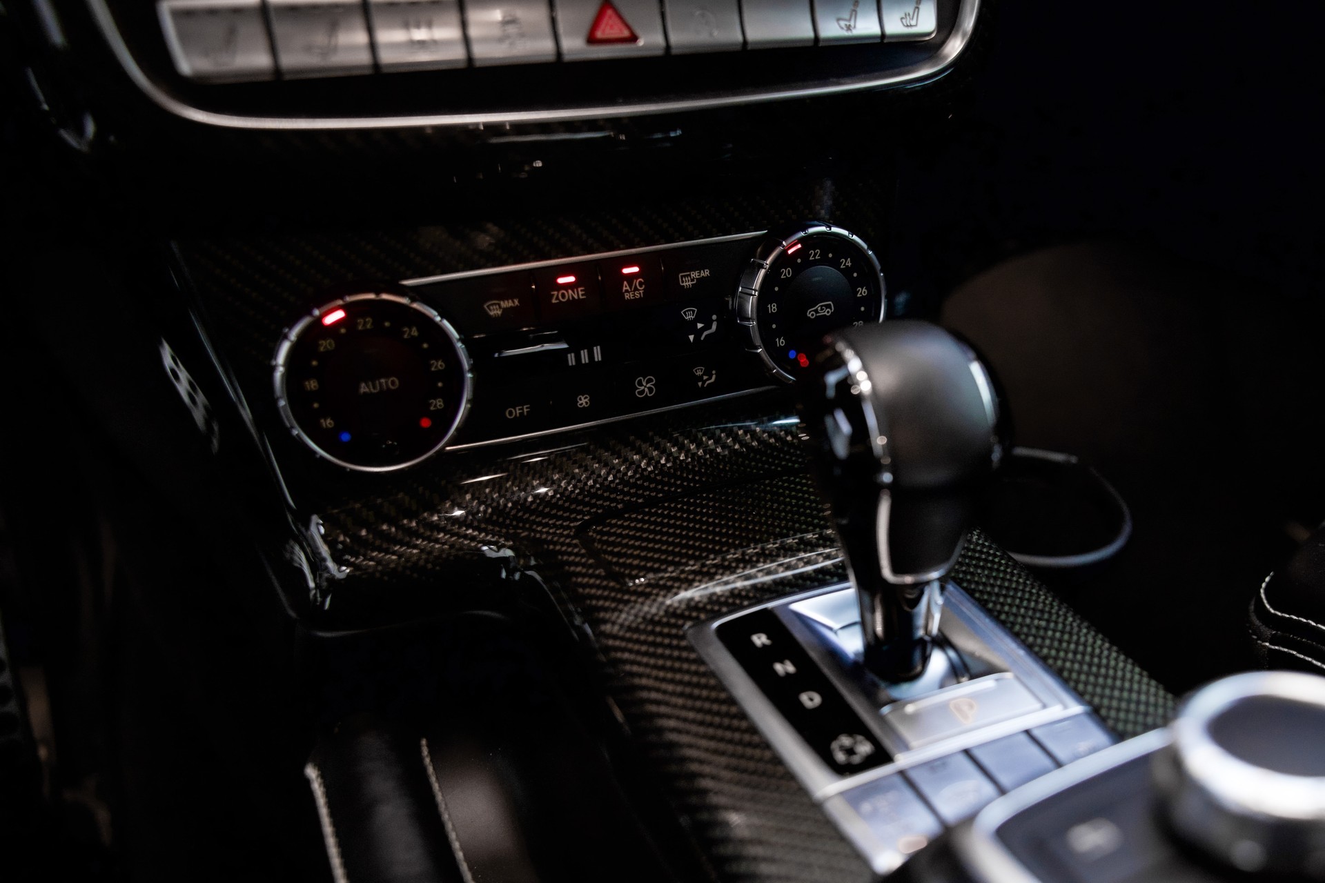 MERCEDES-BENZ G 500 4x4² 7G-Tronic-image-24