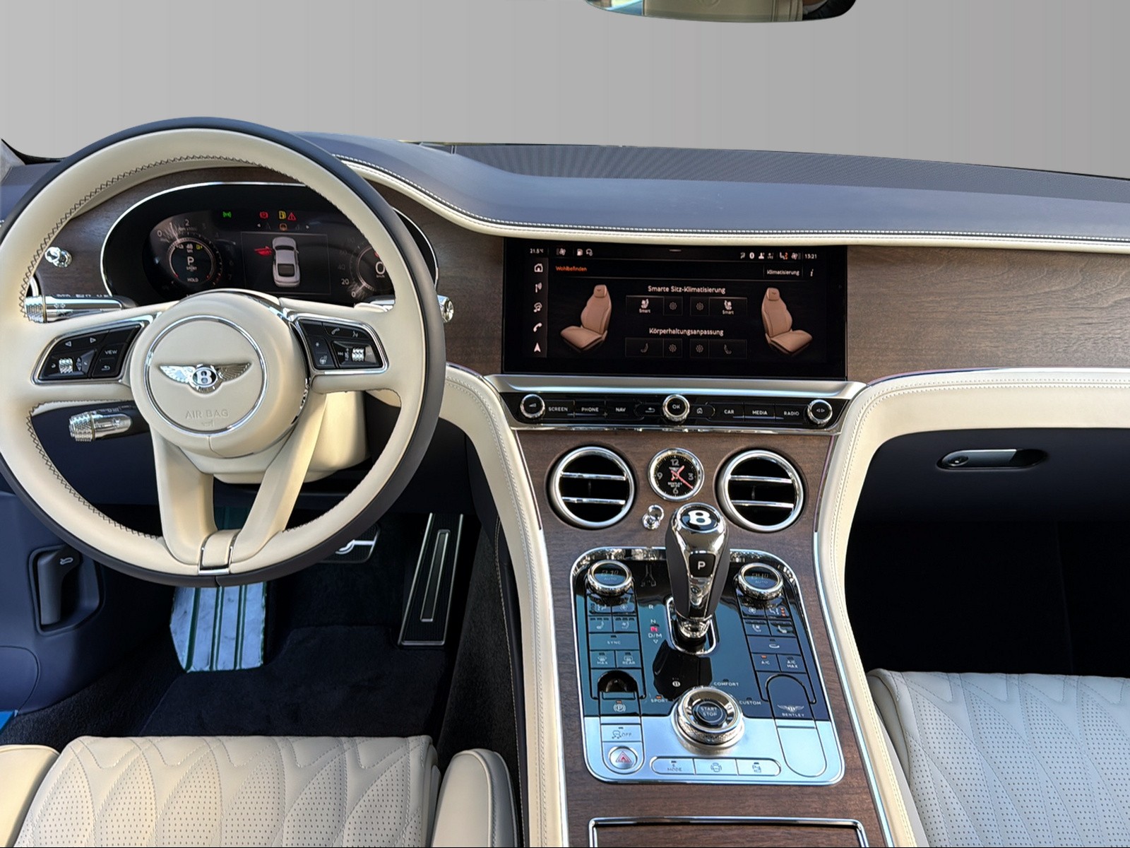BENTLEY GT V8 Hybrid Azure-image-5