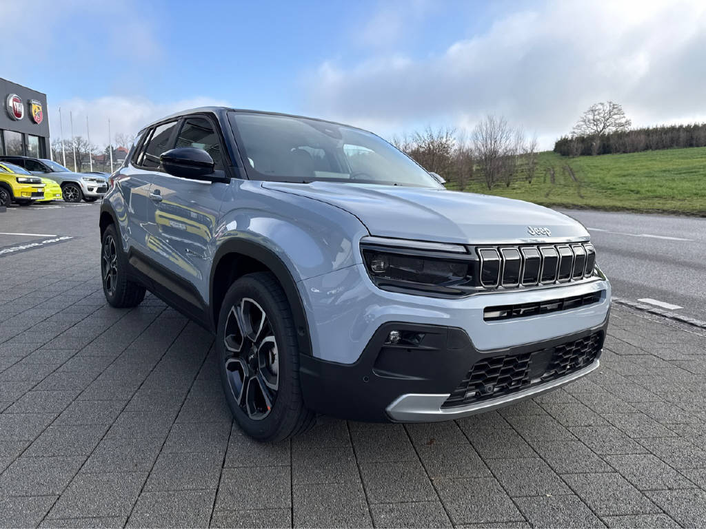 JEEP Avenger Summit-showroom-element-3