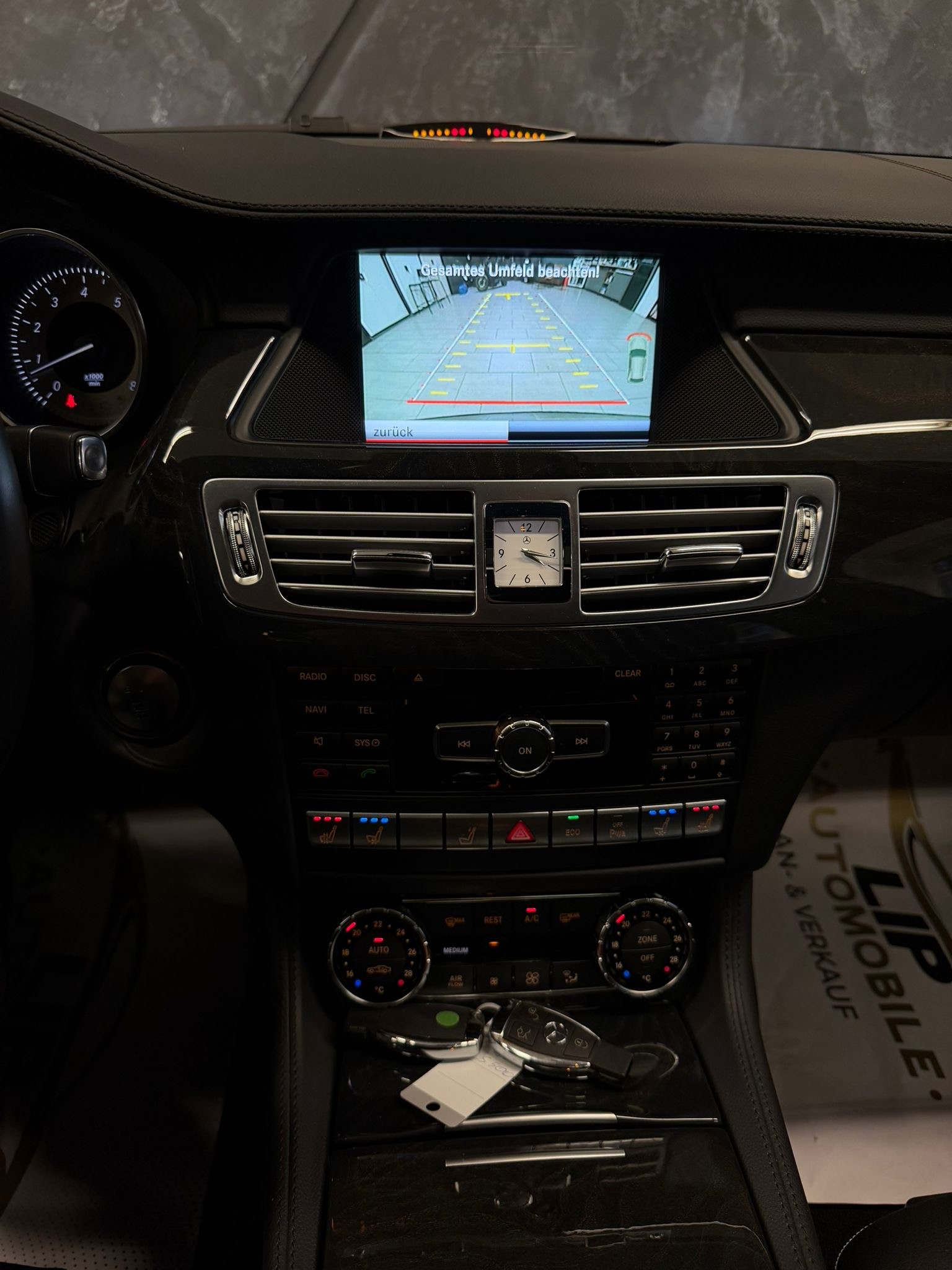 MERCEDES-BENZ CLS Shooting Brake 500 Executive 4Matic 7G-Tronic AMG-Line-image-12