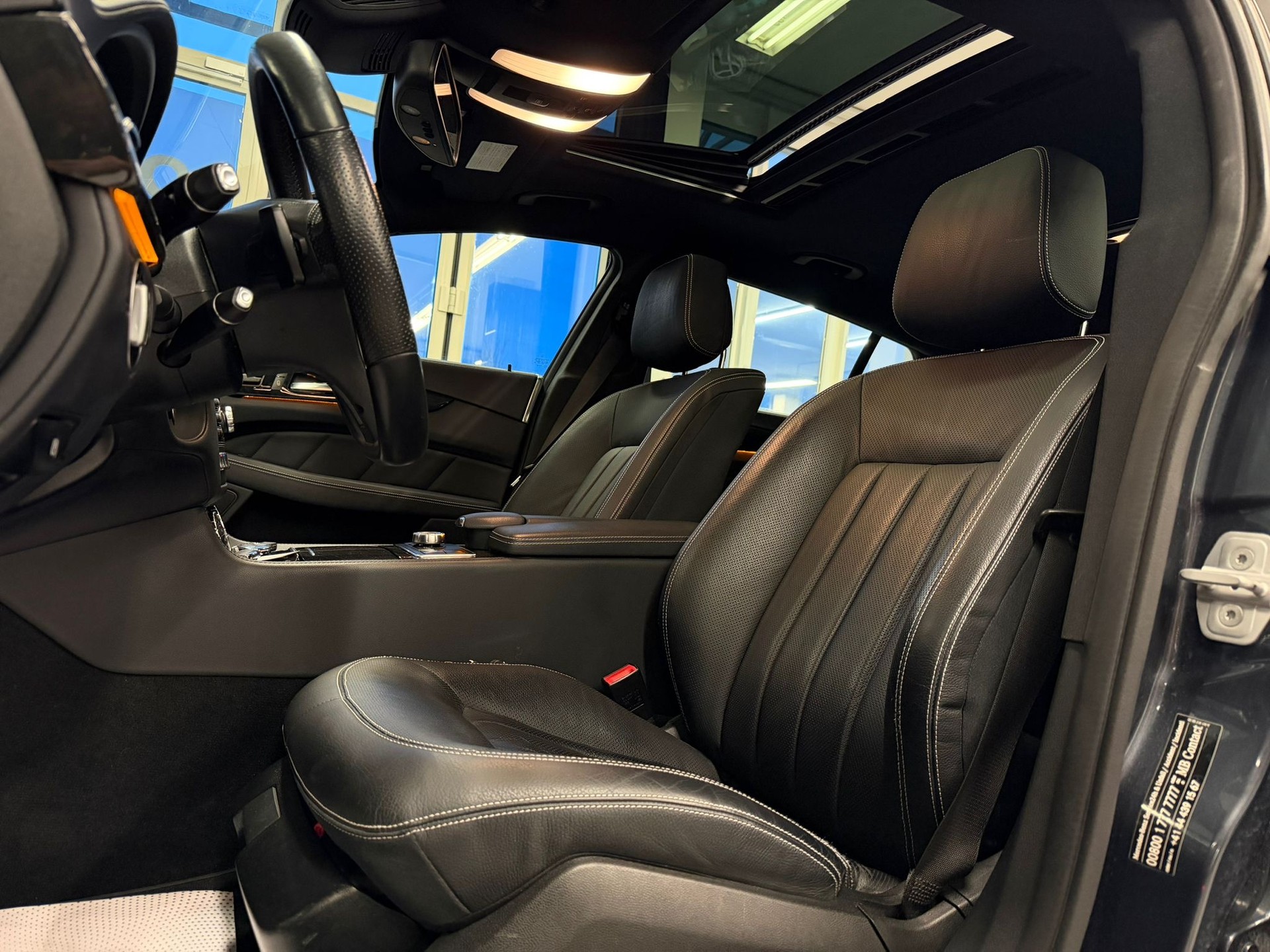 MERCEDES-BENZ CLS Shooting Brake 500 Executive 4Matic 7G-Tronic AMG-Line-image-11