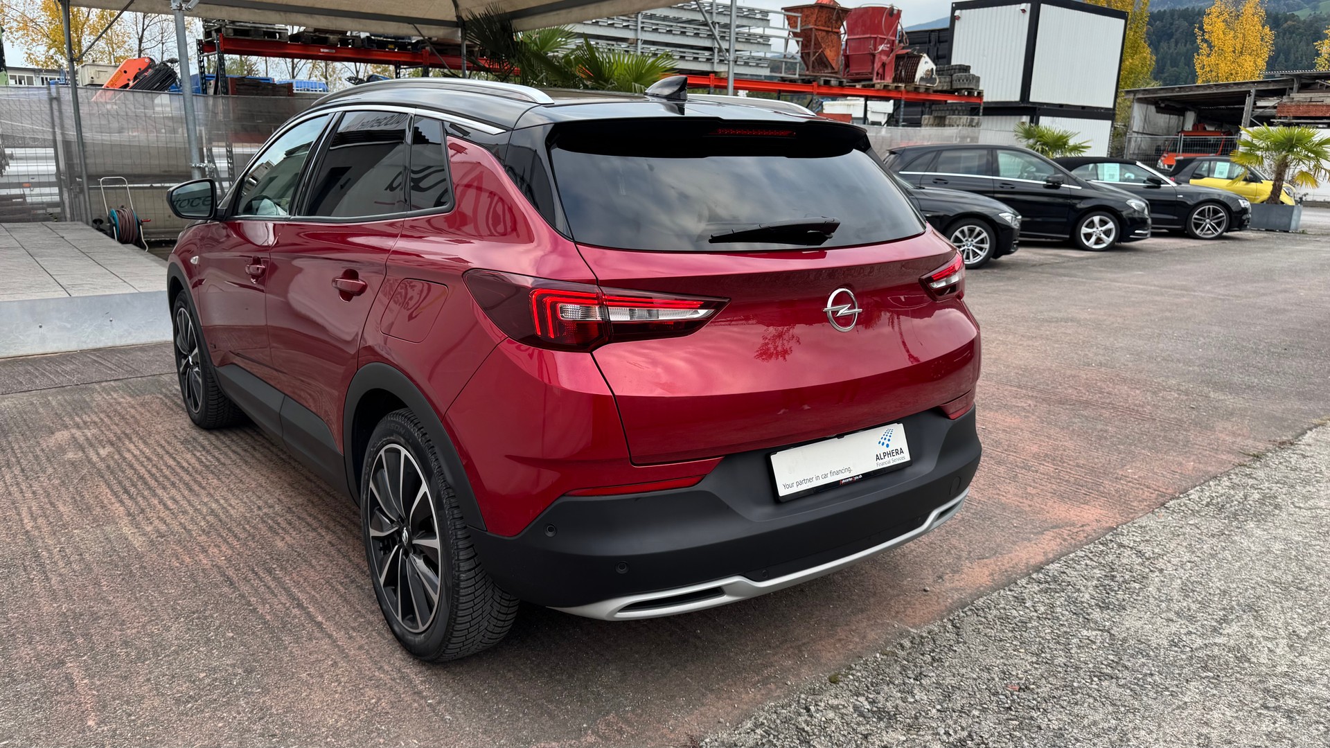 OPEL Grandland X 1.6 Hybrid4 Ultimate Automatik-image-6