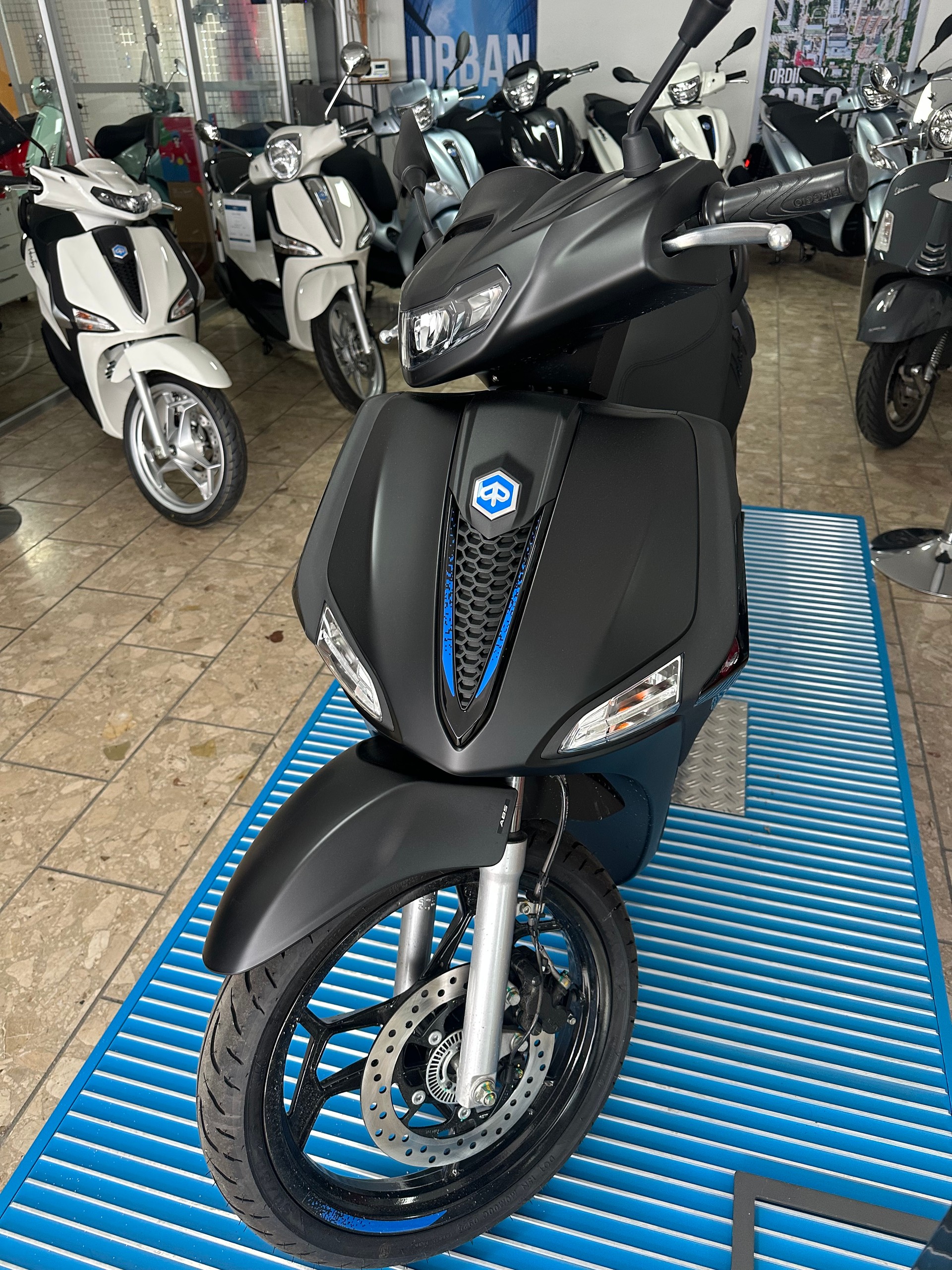 PIAGGIO Liberty 125 Sport E5+-image-0
