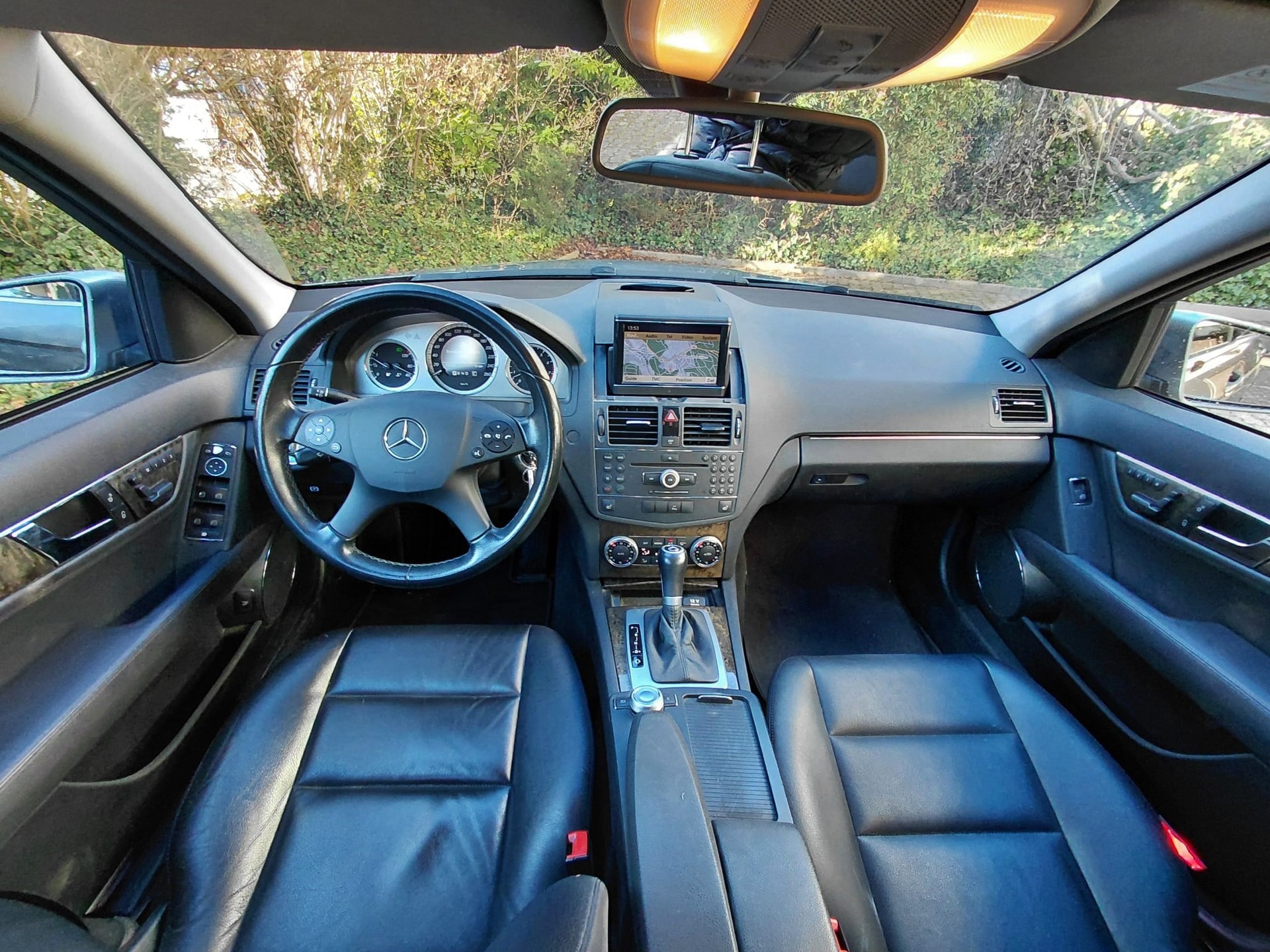 MERCEDES-BENZ C 300 (280) Elégance 4Matic 7G-Tronic-image-5