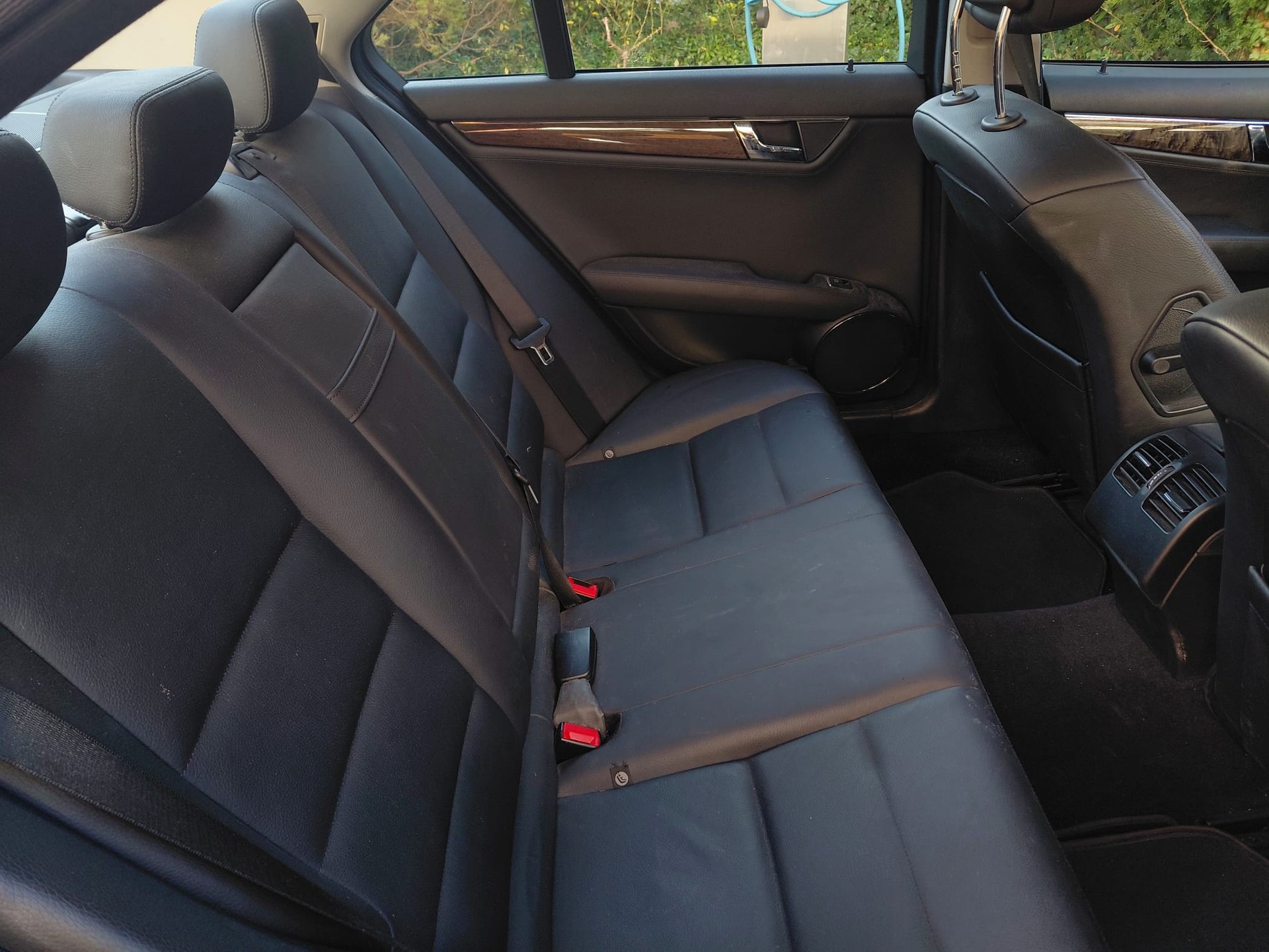 MERCEDES-BENZ C 300 (280) Elégance 4Matic 7G-Tronic-image-7