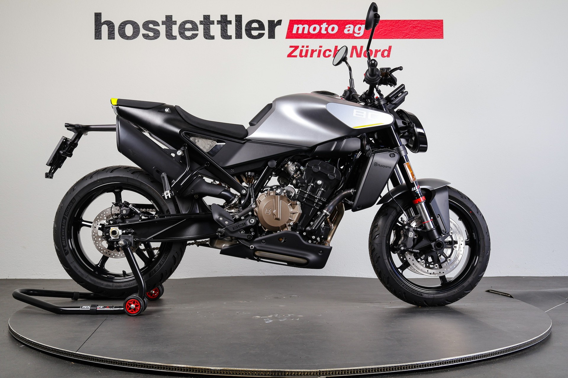 HUSQVARNA 801 Vitpilen L-image-1