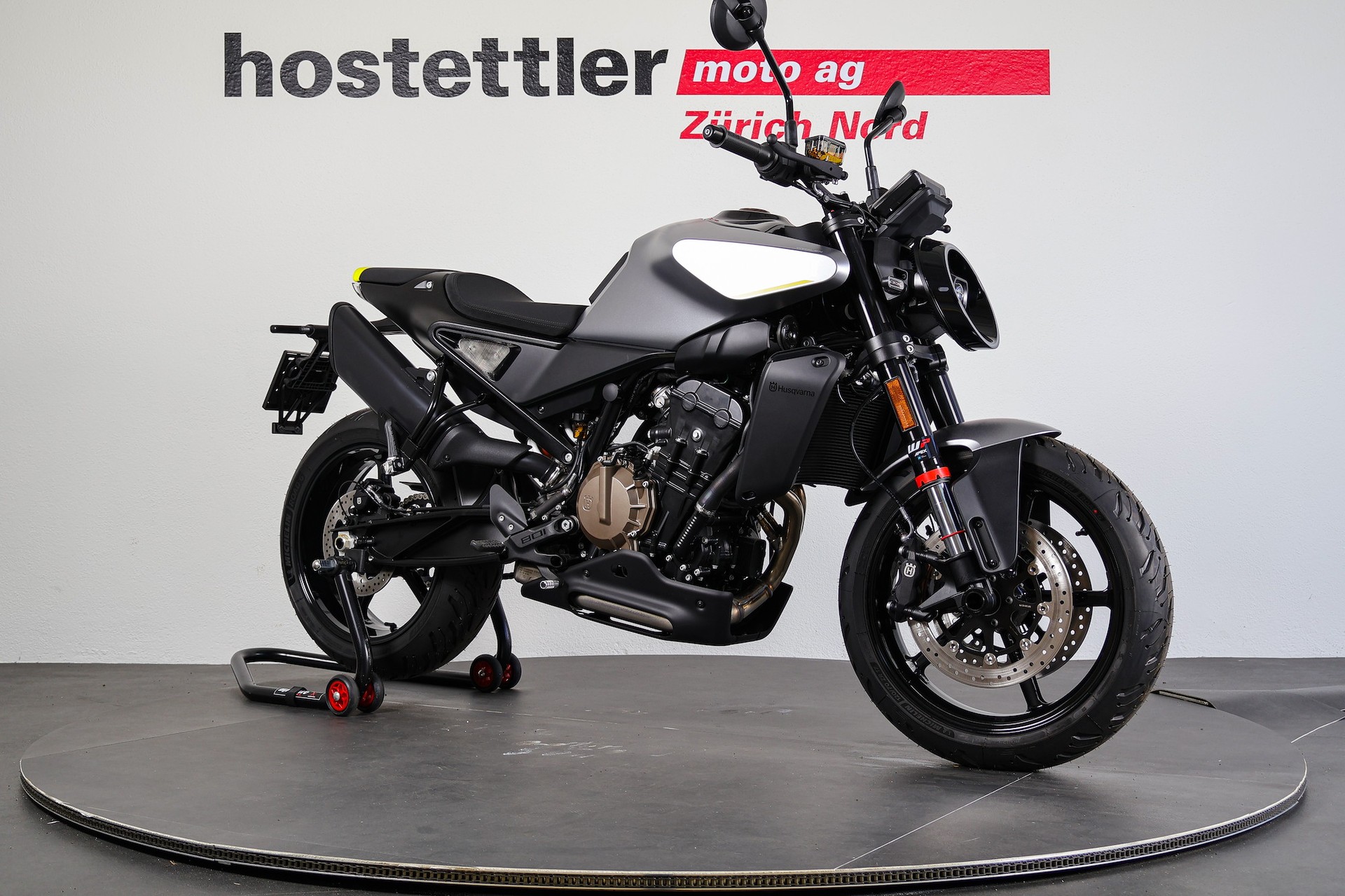 HUSQVARNA 801 Vitpilen L-image-0