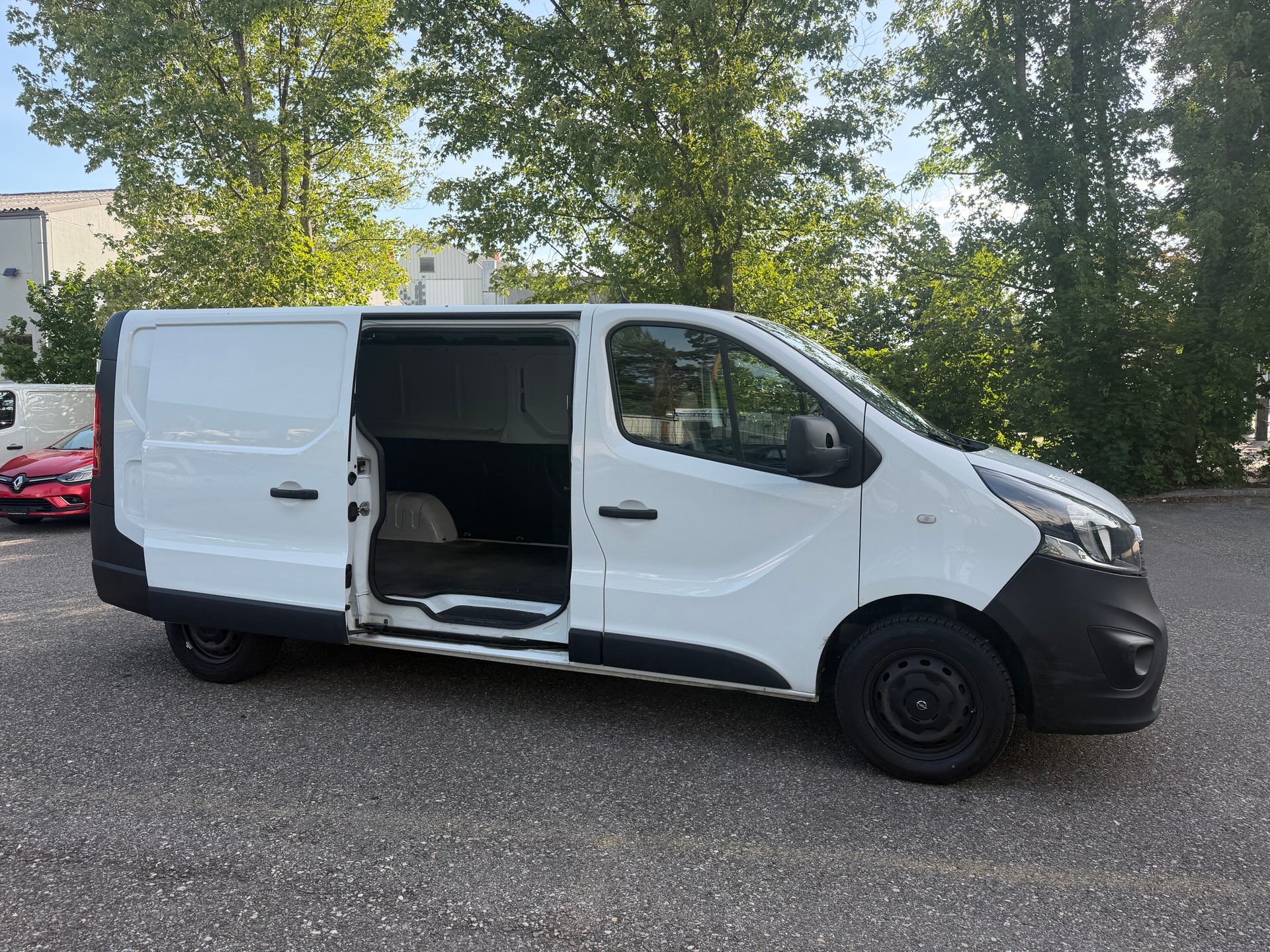 OPEL Vivaro 1.6 CDTI 2.9t L2H1 ** 03x Sitzplatze ** 02x Airbag ** Nutzlast 1090Kg ** Frisch Ab MFK-image-8
