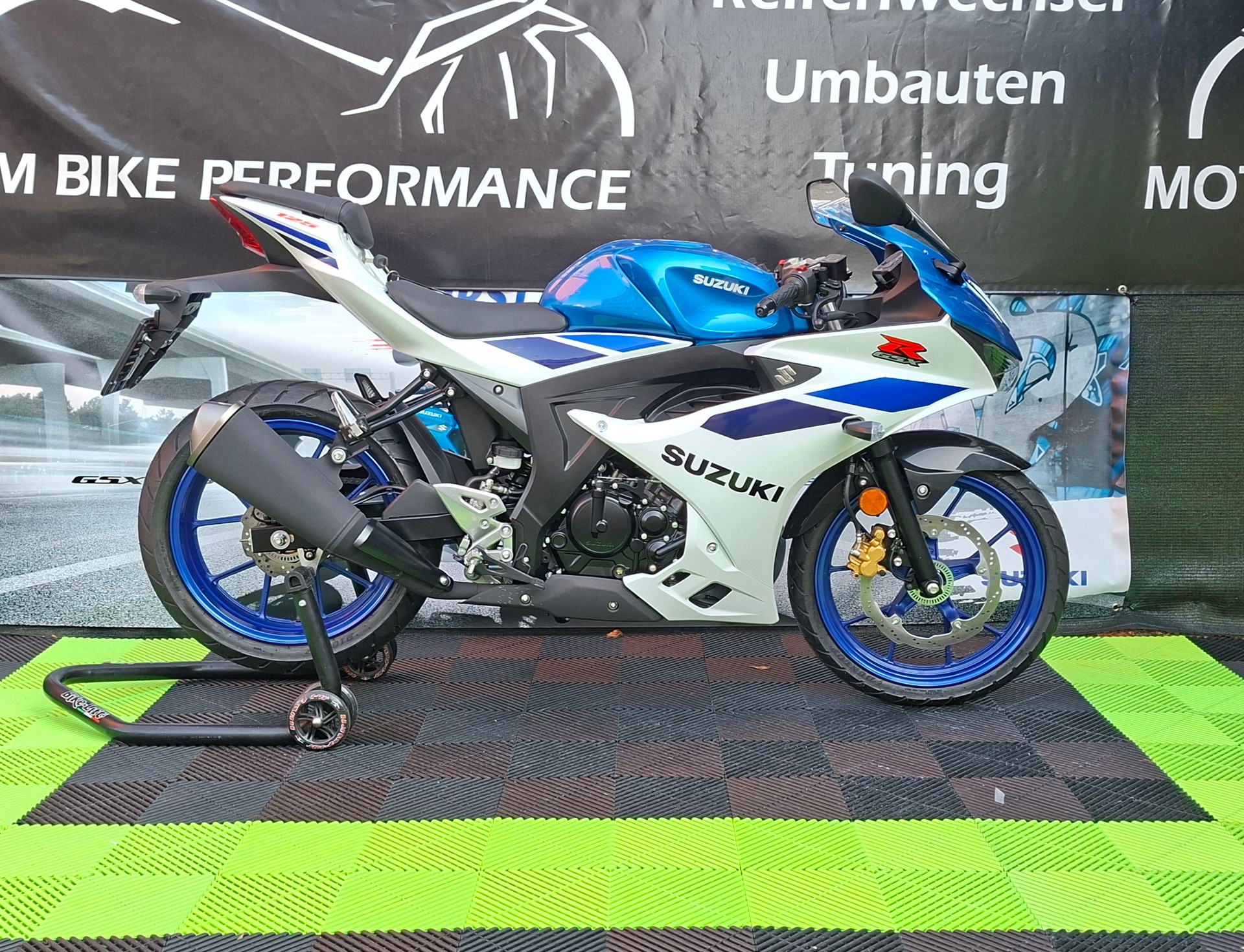 SUZUKI GSX-R 125-image-0