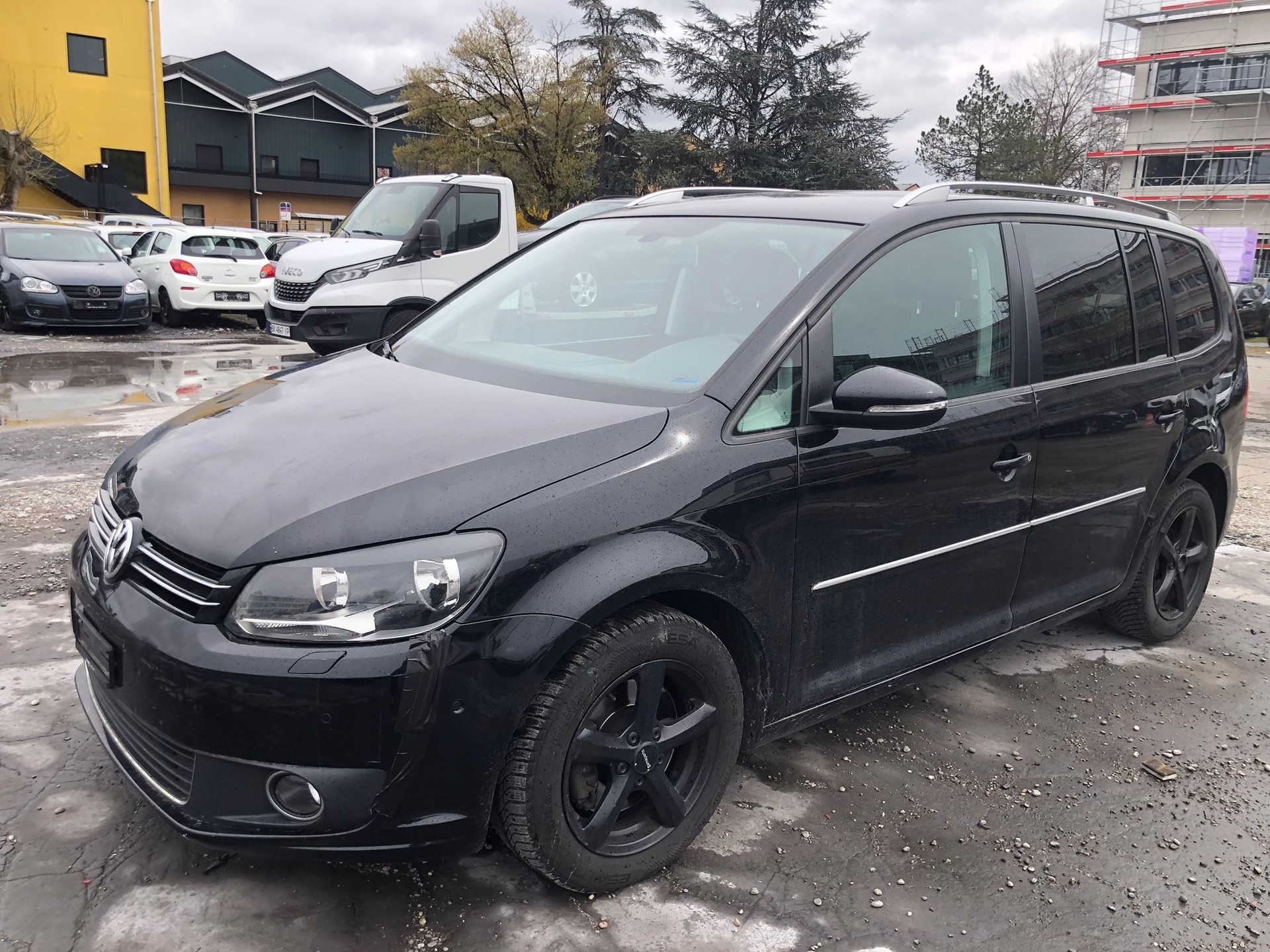 VW Touran 1.4 TSI Design DSG-image-1