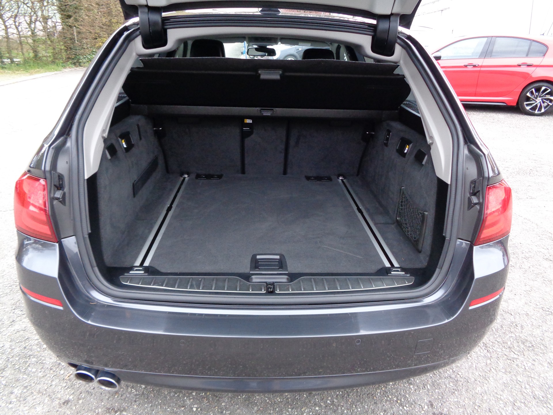 BMW 520d Touring Steptronic-image-14