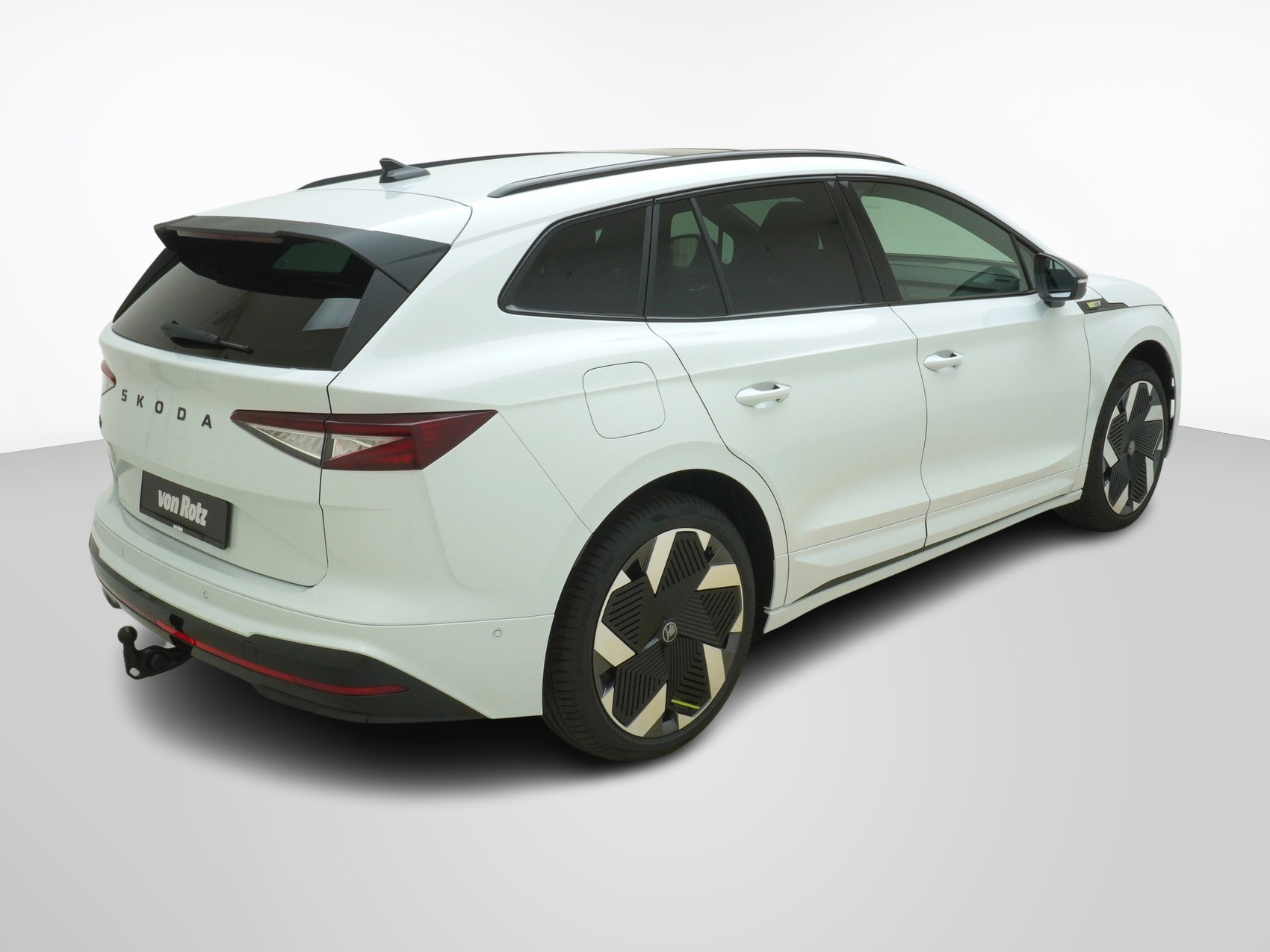 SKODA Enyaq iV RS-Suite MAXX-image-5