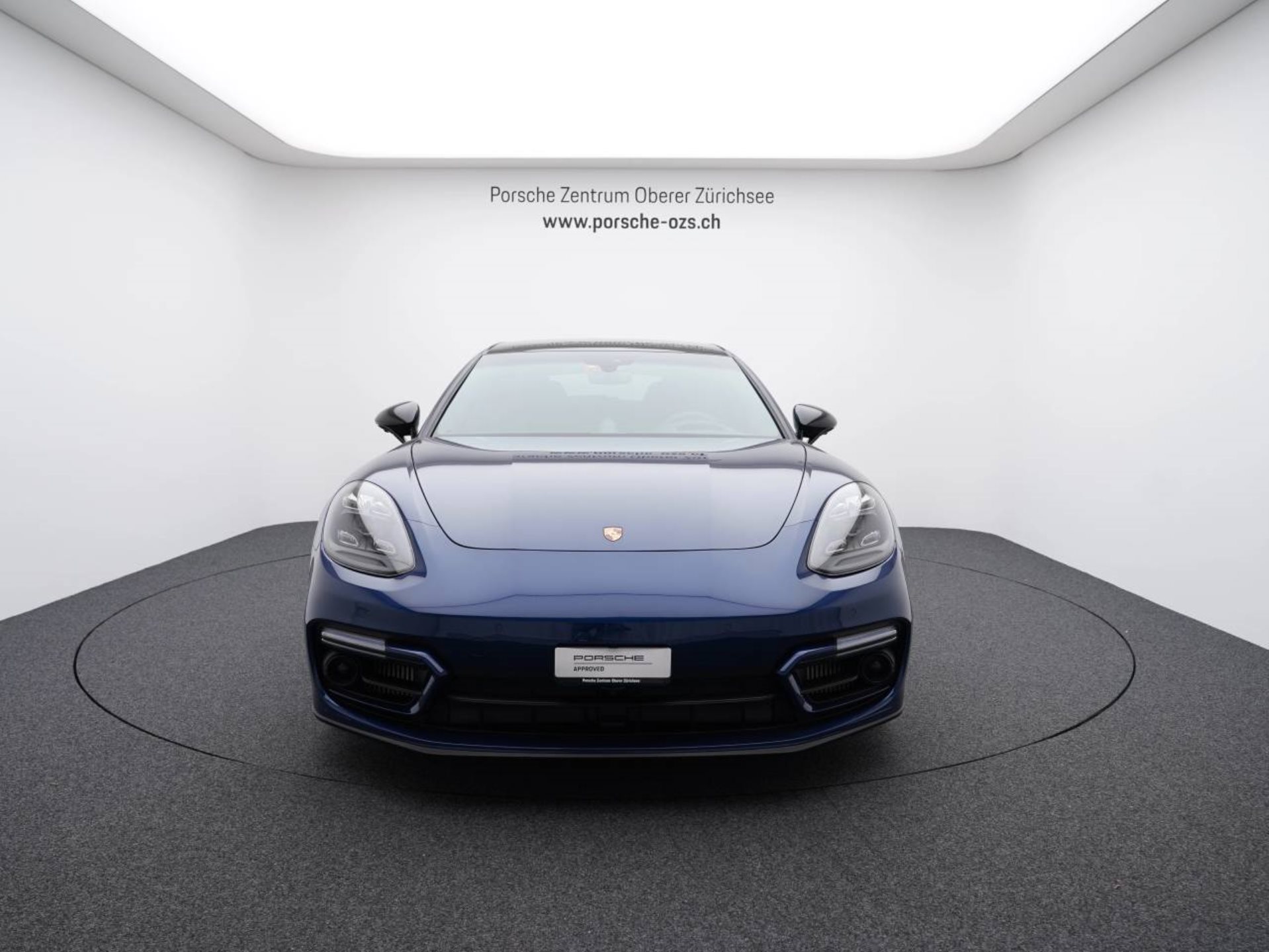PORSCHE Panamera GTS Sport Turismo-image-9