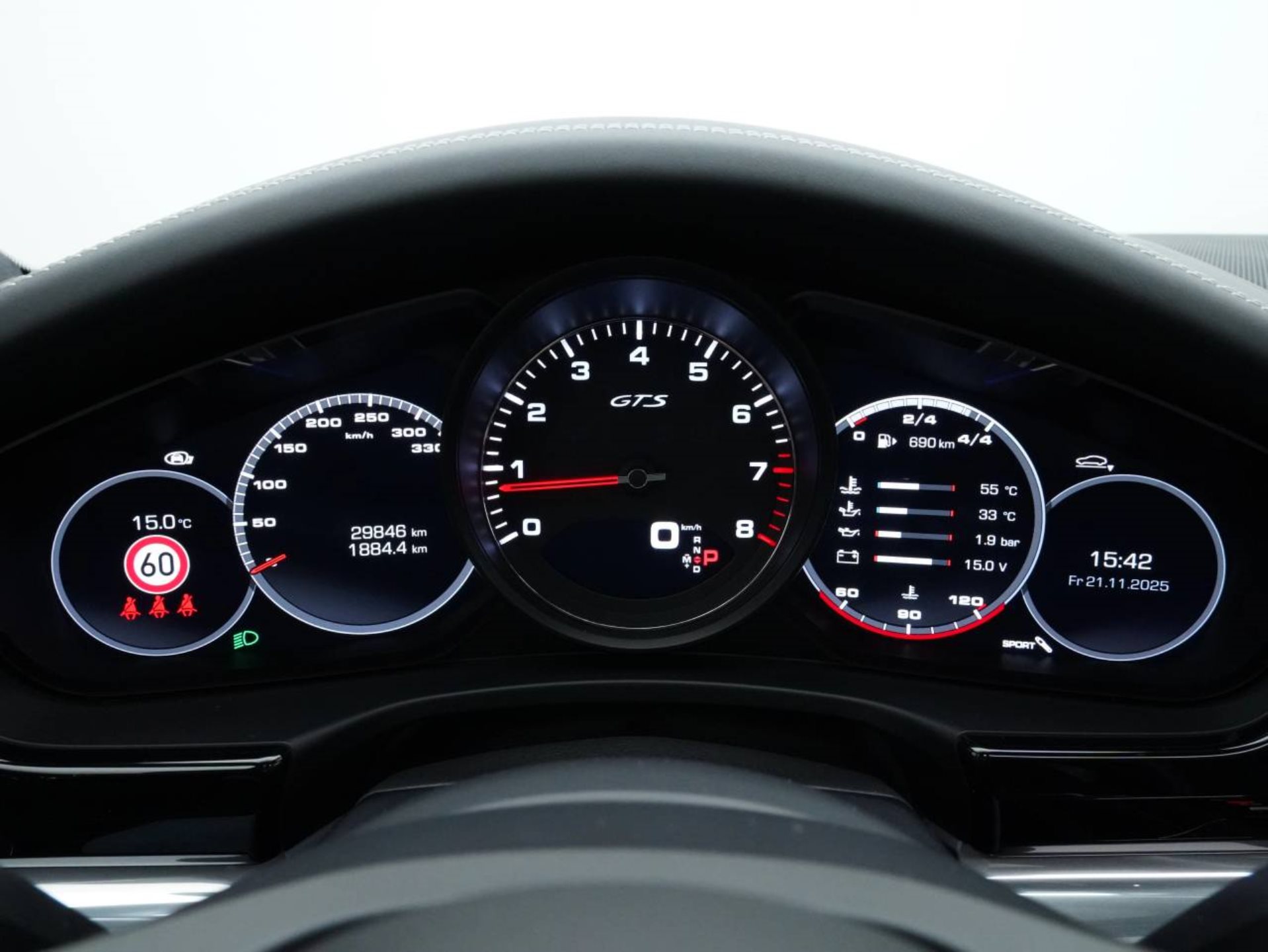 PORSCHE Panamera GTS Sport Turismo-image-16