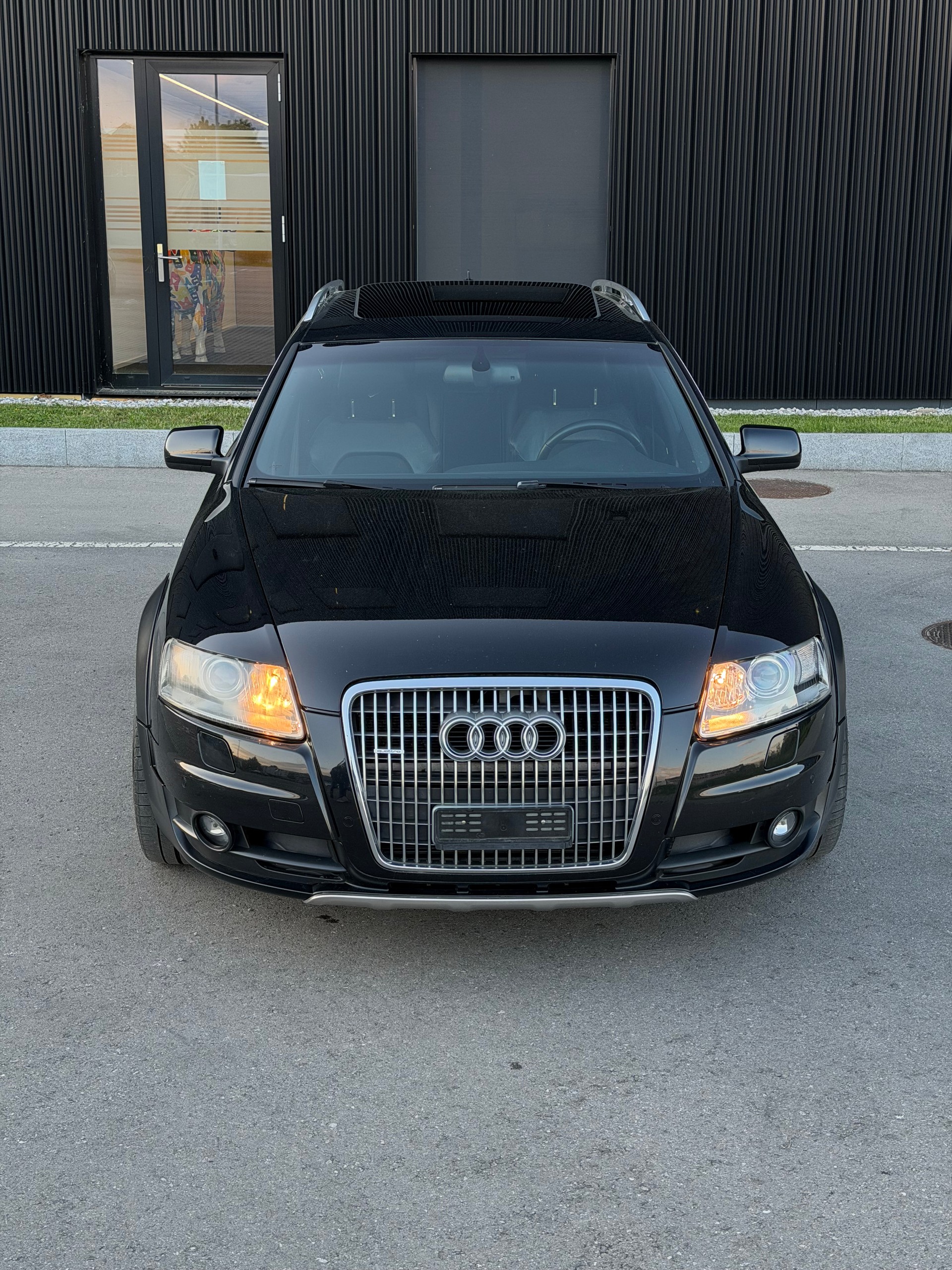AUDI A6 allroad 3.0 TDI quattro-image-14