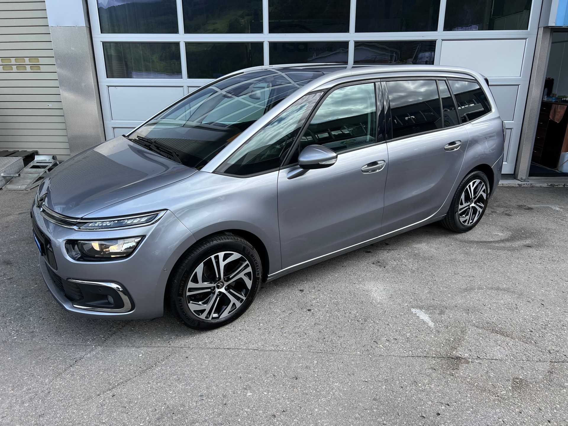 CITROEN Grand C4 Picasso 2.0 BlueHDi Edition *** 7 Plätzer * Navi * Leder * Rückfahrtkamera * frisch ab MFK * 1 Jahr Garantie möglich **-image-29
