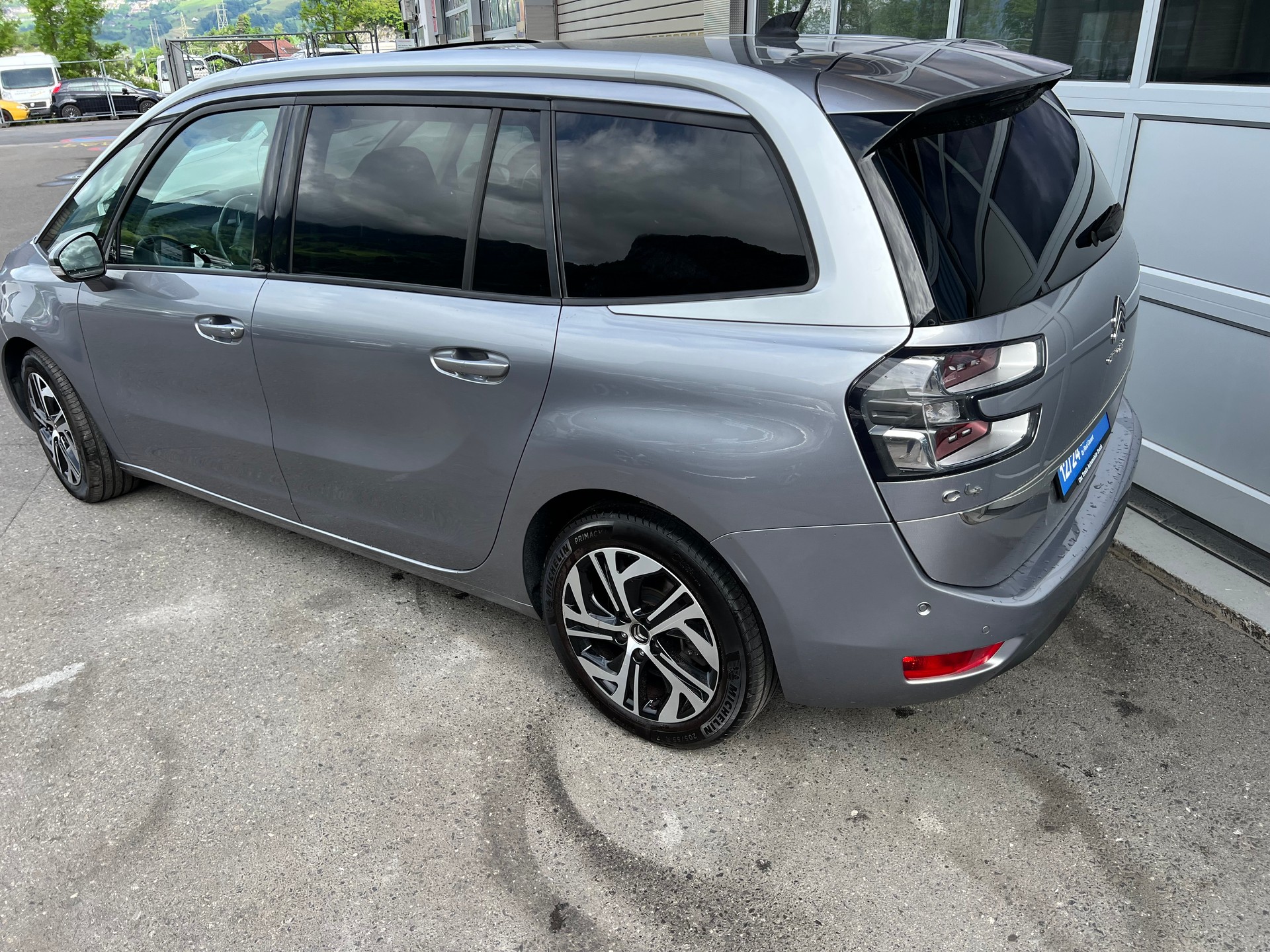CITROEN Grand C4 Picasso 2.0 BlueHDi Edition *** 7 Plätzer * Navi * Leder * Rückfahrtkamera * frisch ab MFK * 1 Jahr Garantie möglich **-image-5