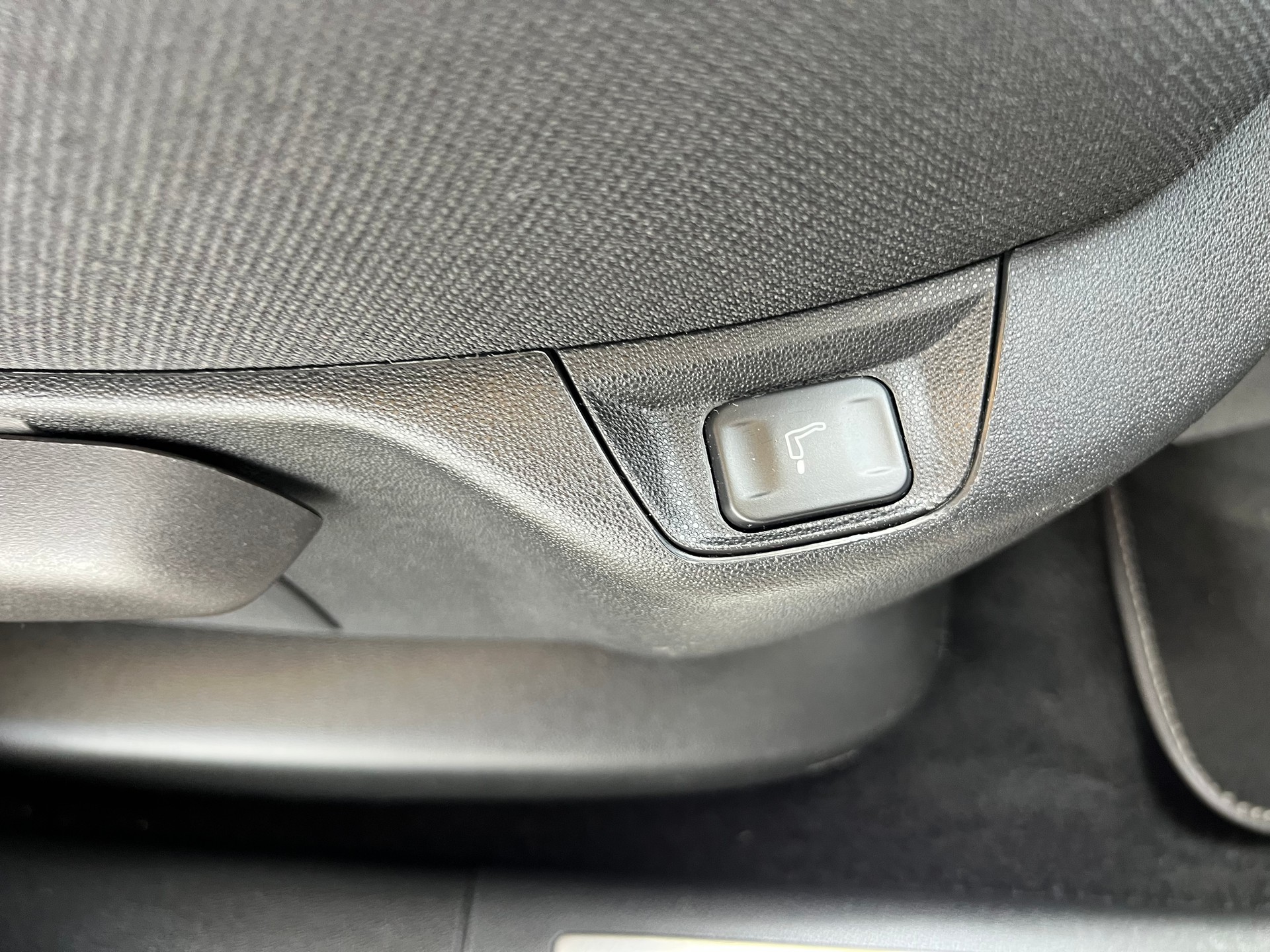 CITROEN Grand C4 Picasso 2.0 BlueHDi Edition *** 7 Plätzer * Navi * Leder * Rückfahrtkamera * frisch ab MFK * 1 Jahr Garantie möglich **-image-16