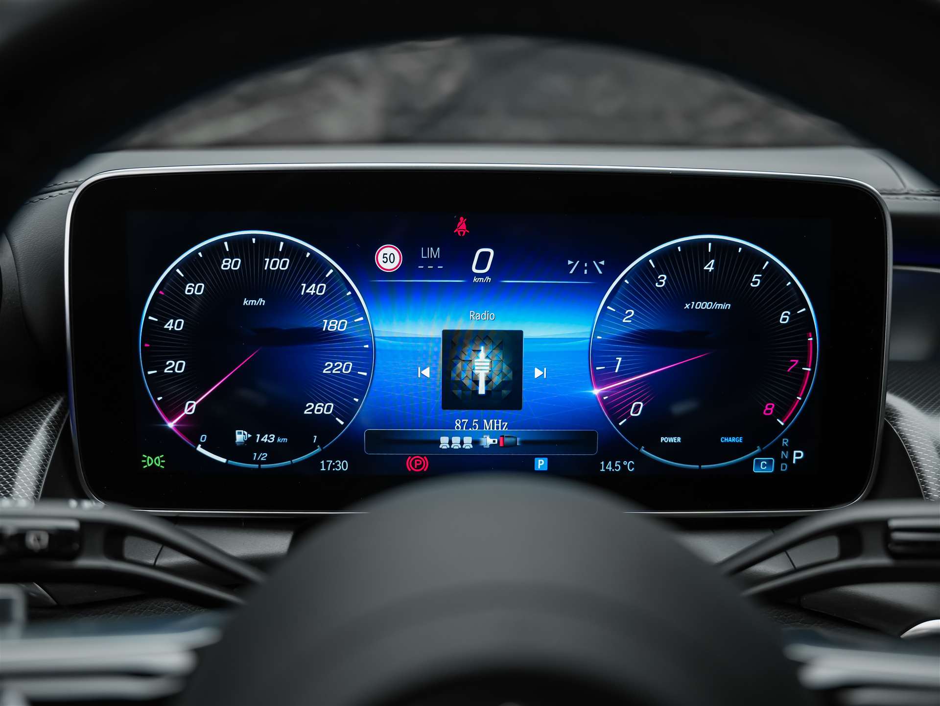 MERCEDES-BENZ GLC 200 AMG Line 4matic *Digital Light*360° Kamera* Night Paket*-image-27