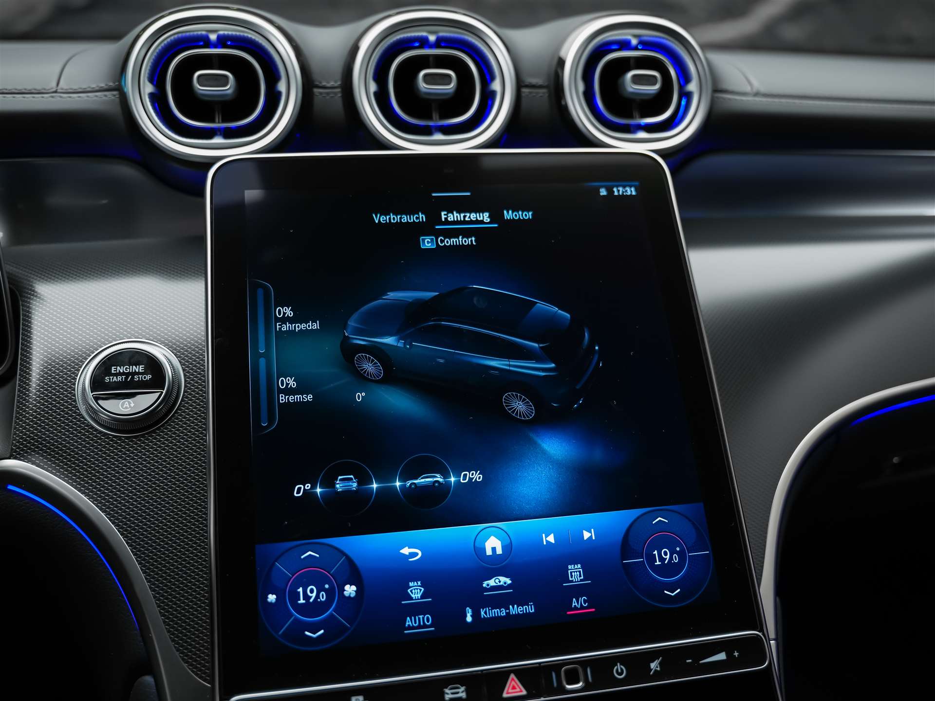 MERCEDES-BENZ GLC 200 AMG Line 4matic *Digital Light*360° Kamera* Night Paket*-image-34
