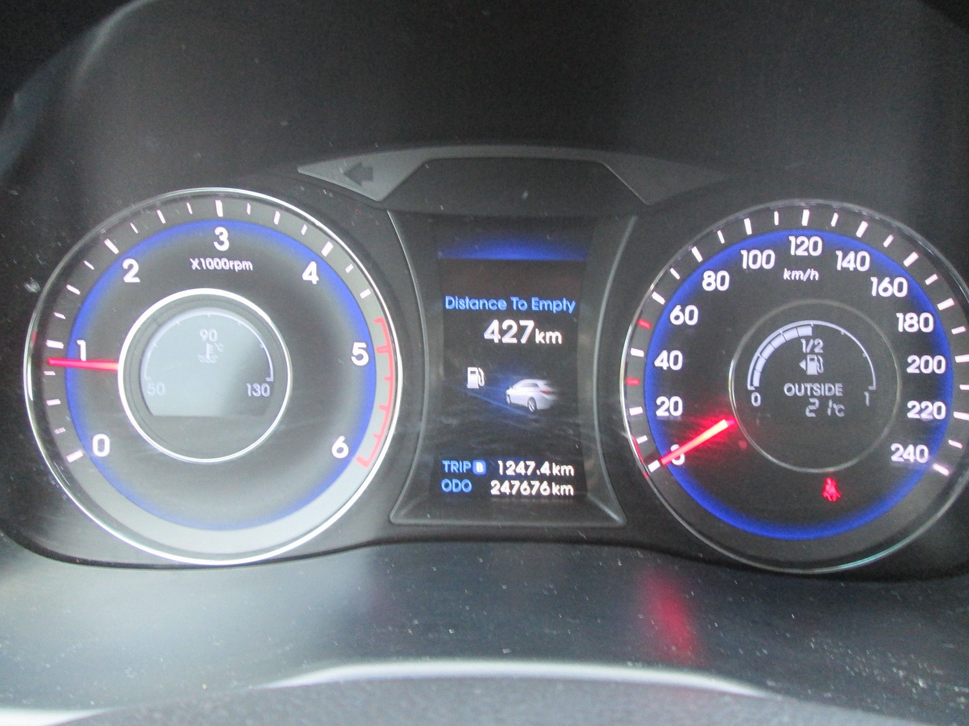 HYUNDAI i40 Wagon 1.7 CRDI Premium-image-12