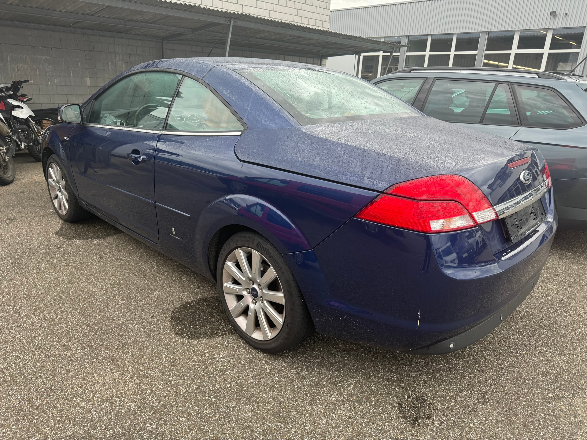 FORD Focus CC 2.0i Titanium-image-2