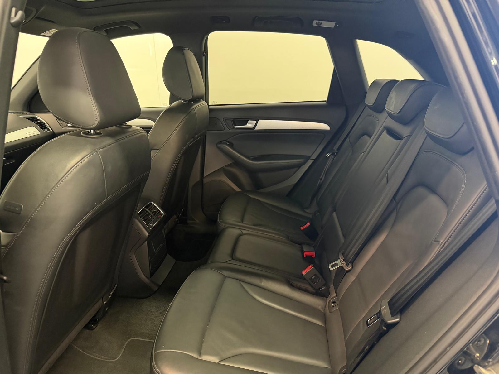 AUDI Q5 2.0 TDI quattro S-tronic-image-21