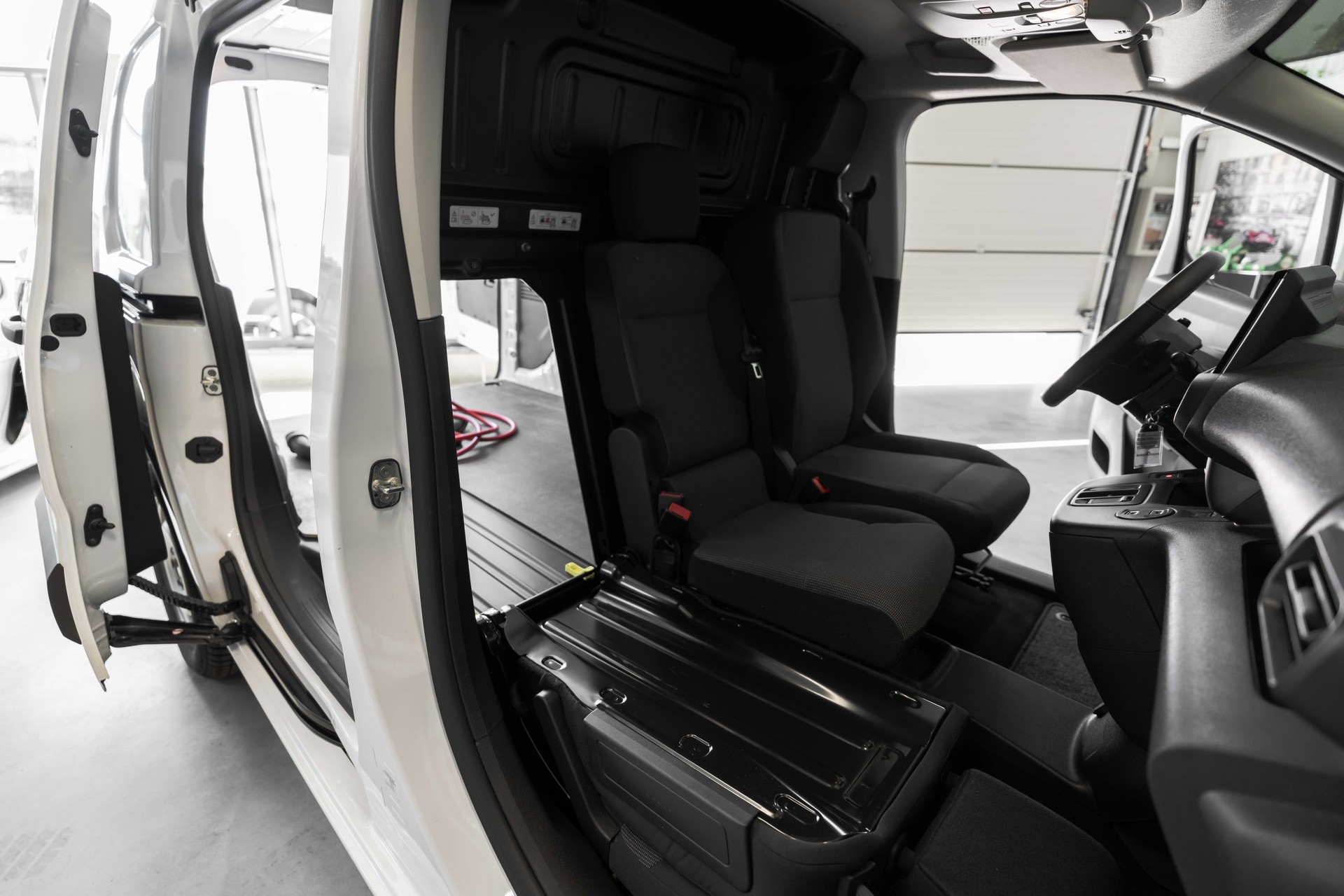 CITROEN e-Berlingo Van M-image-19