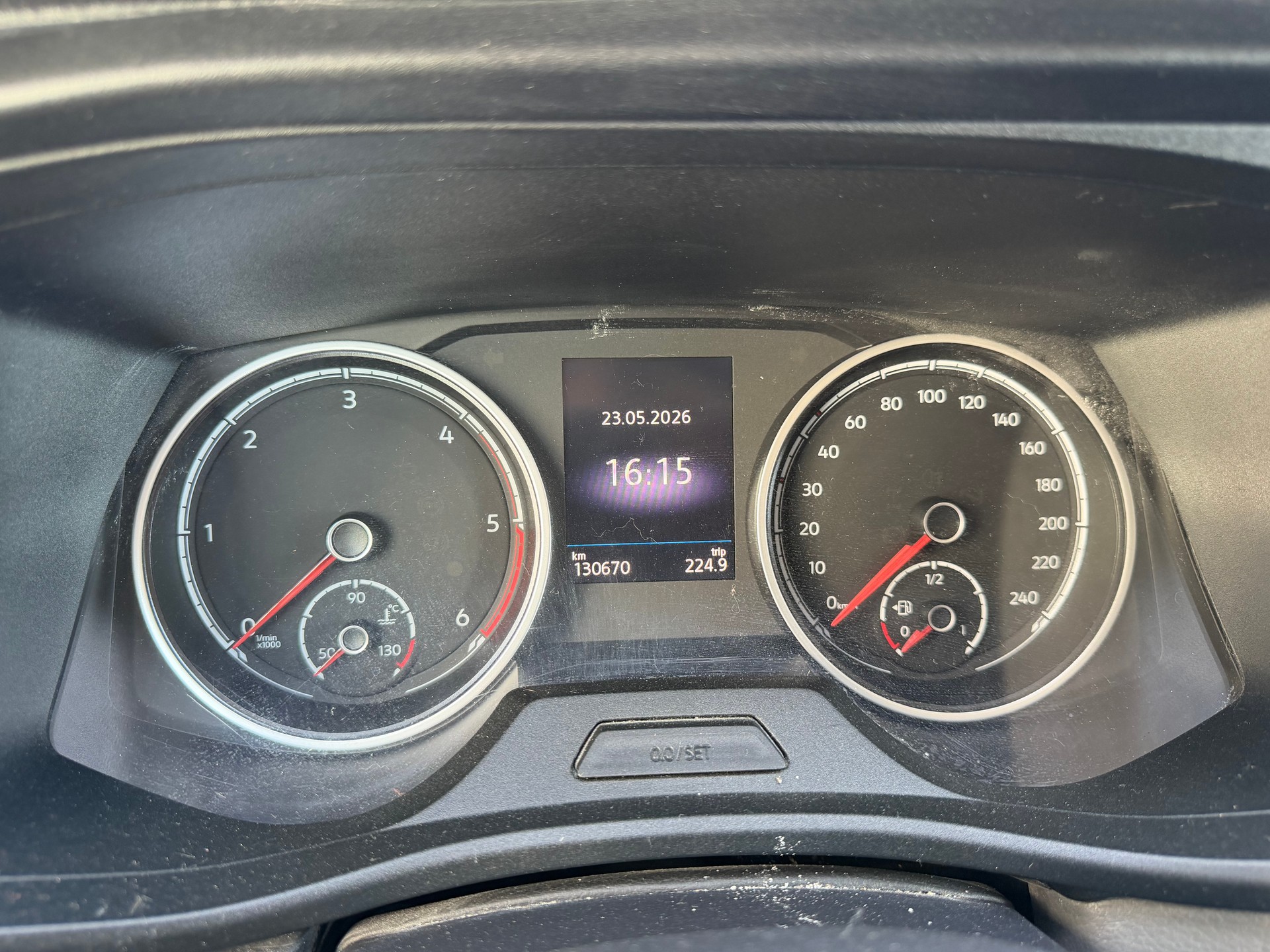 VW T6.1 2.0 TDI-image-8