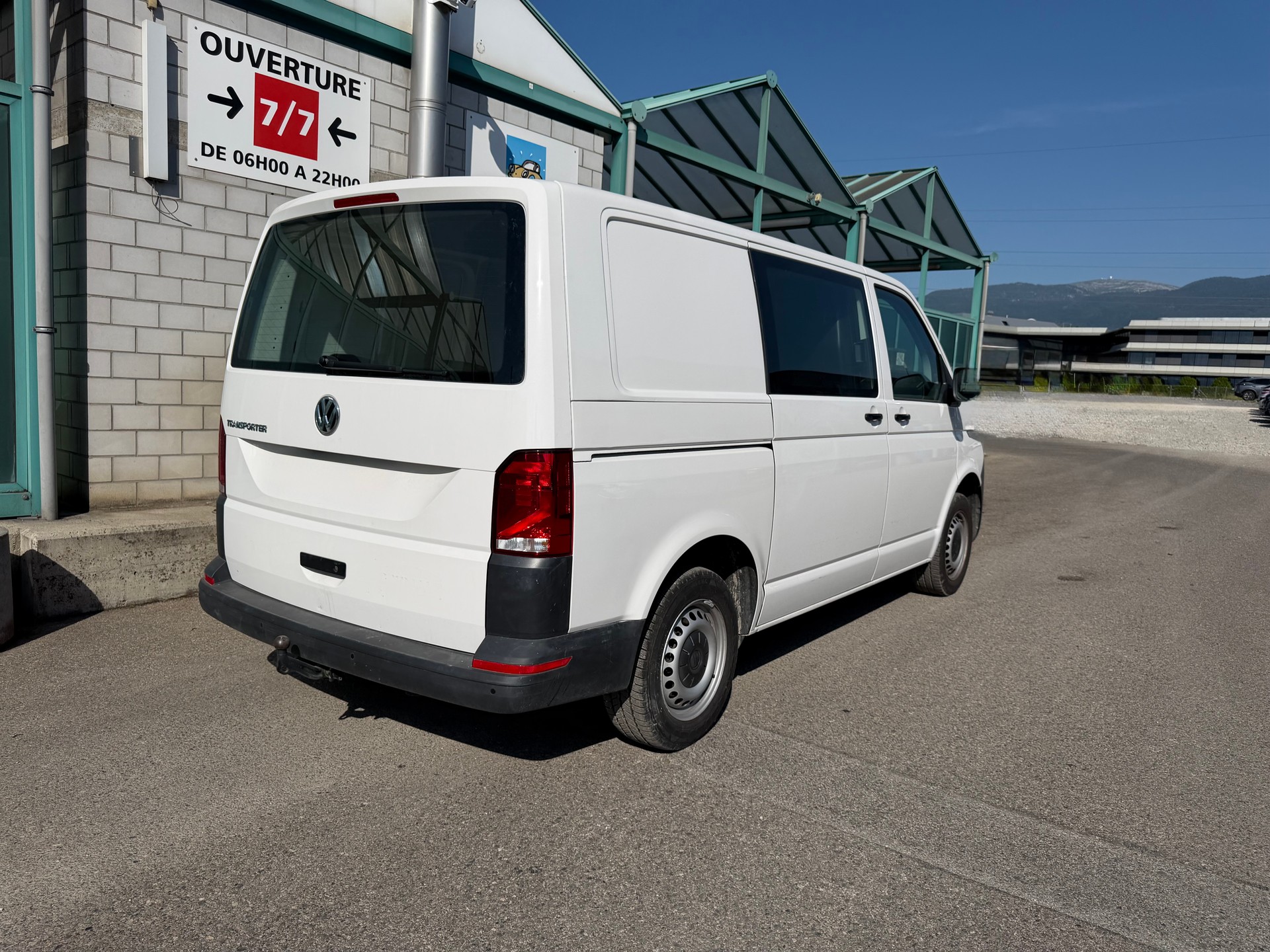 VW T6.1 2.0 TDI-image-3
