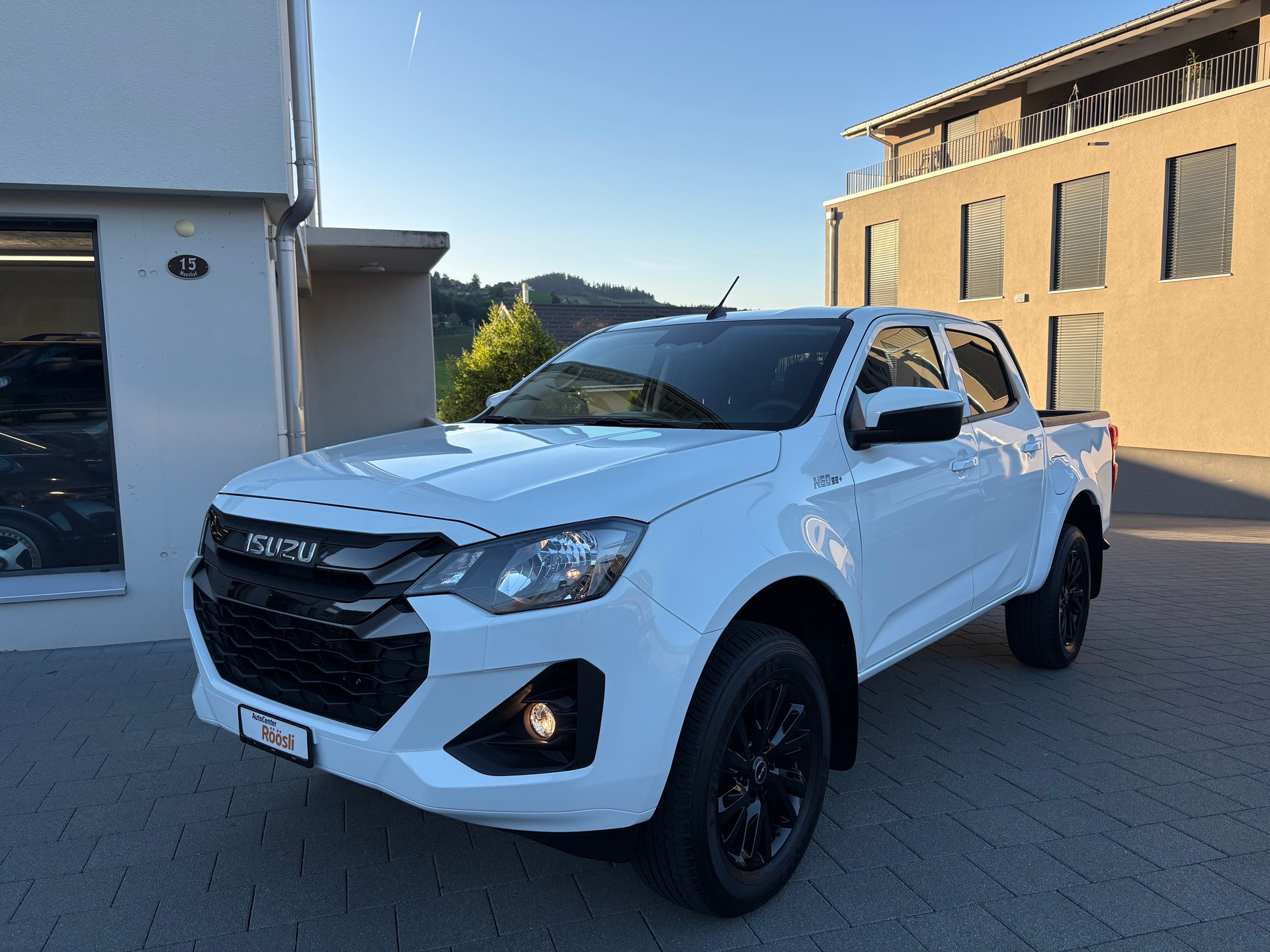 ISUZU D-MAX 1.9 CrewCab N60BB+ 4x4-image-13
